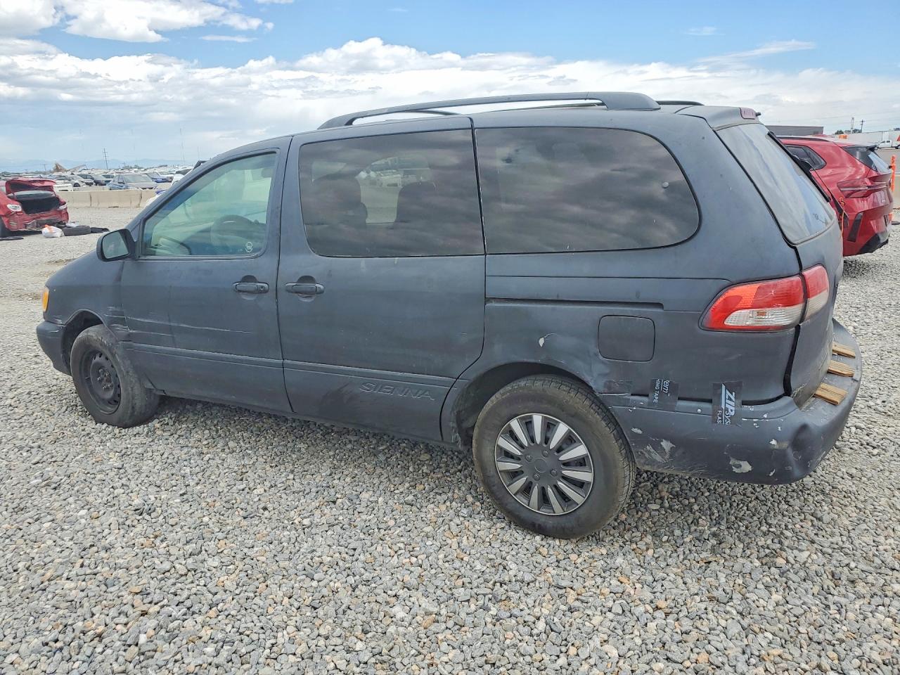 2002 Toyota Sienna Ce Gray vin: 4T3ZF19C42U481362