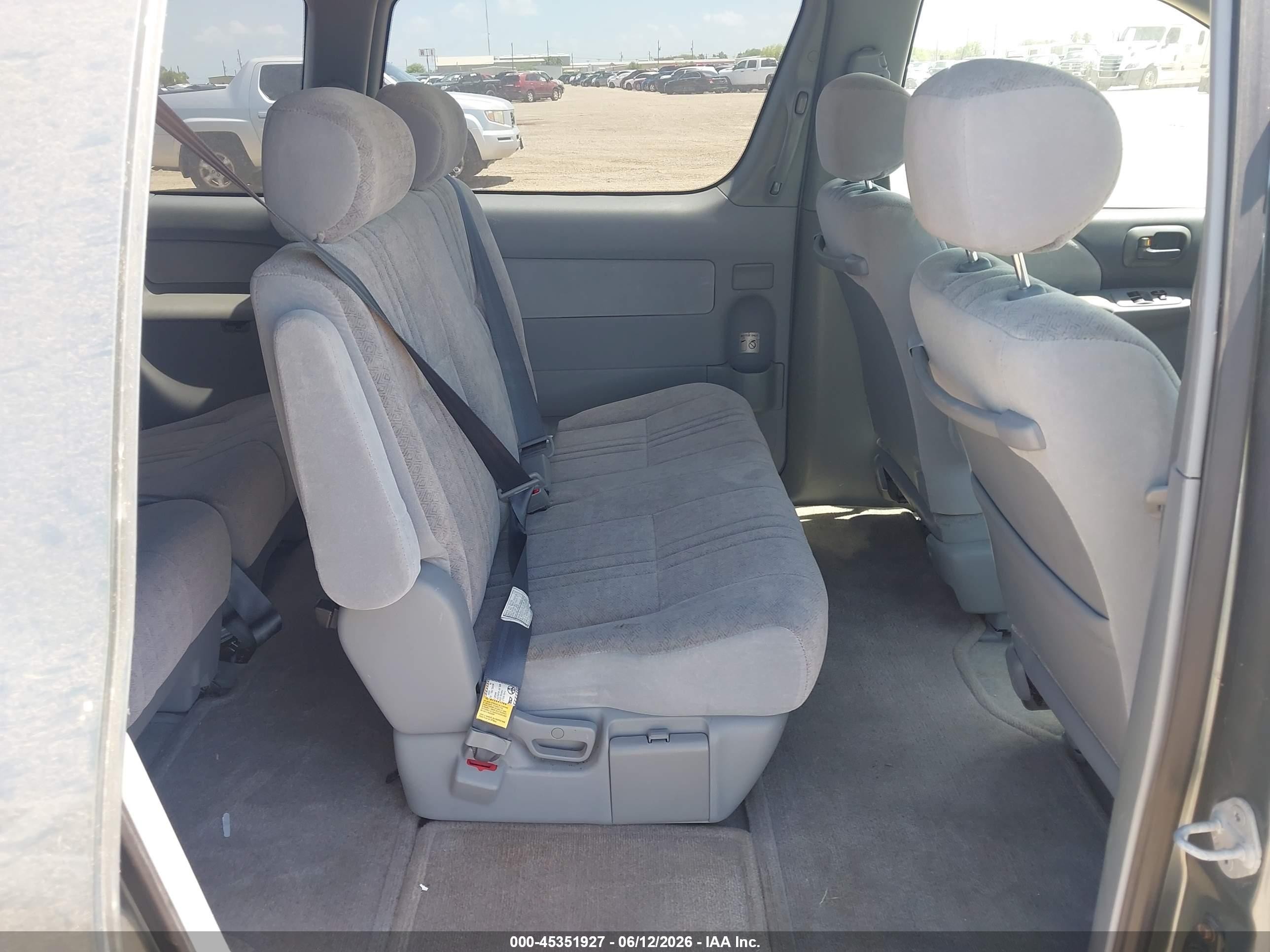 2000 Toyota Sienna Ce Синий vin: 4T3ZF19C6YU247183