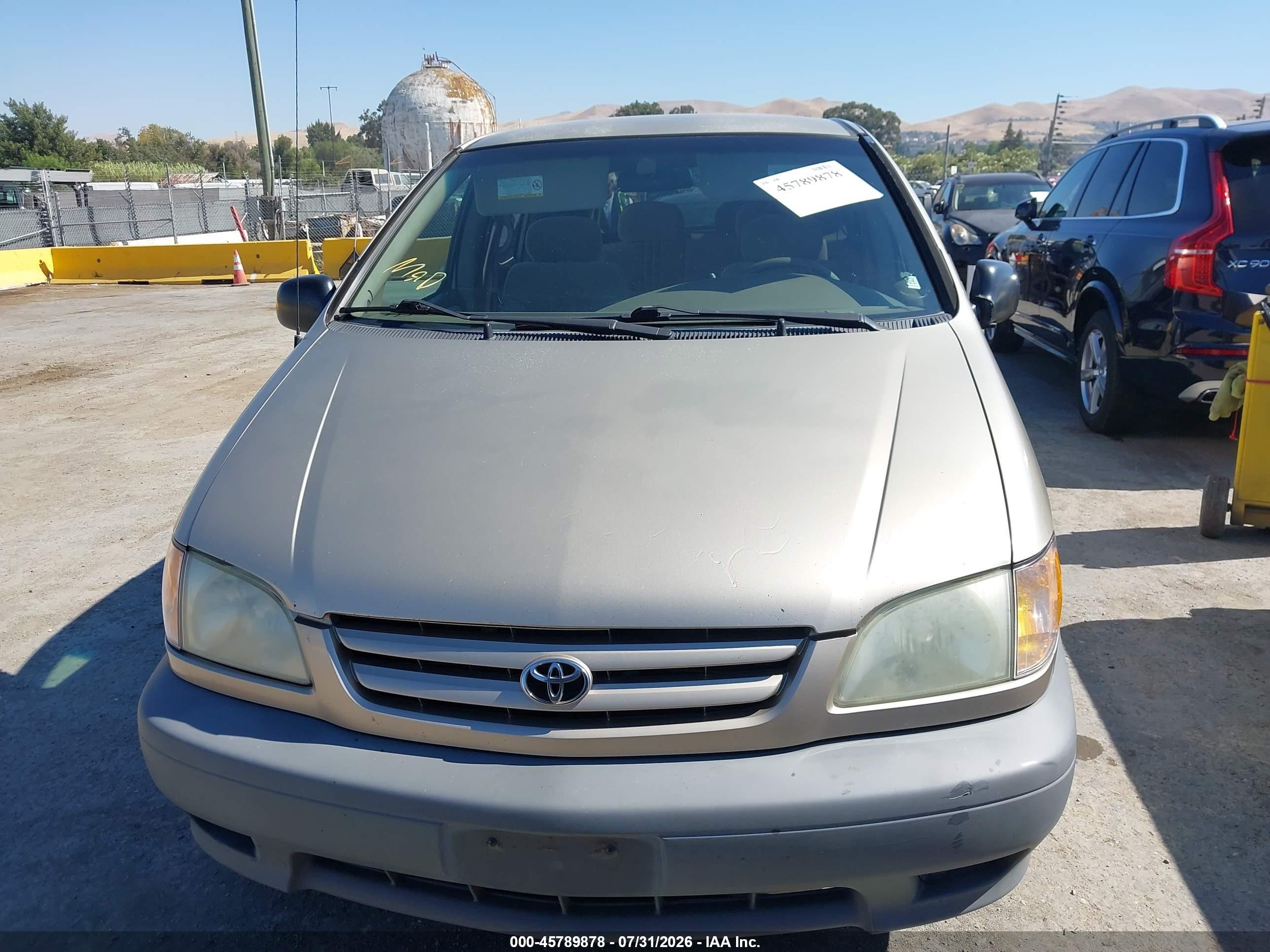 2001 Toyota Sienna Ce Gold vin: 4T3ZF19C71U371808
