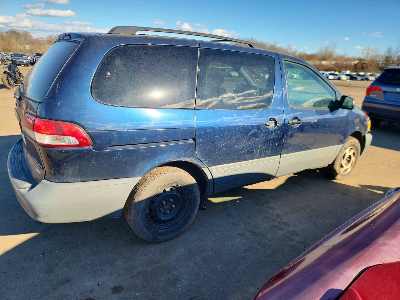2002 Toyota Sienna Ce Blue vin: 4T3ZF19C72U499774