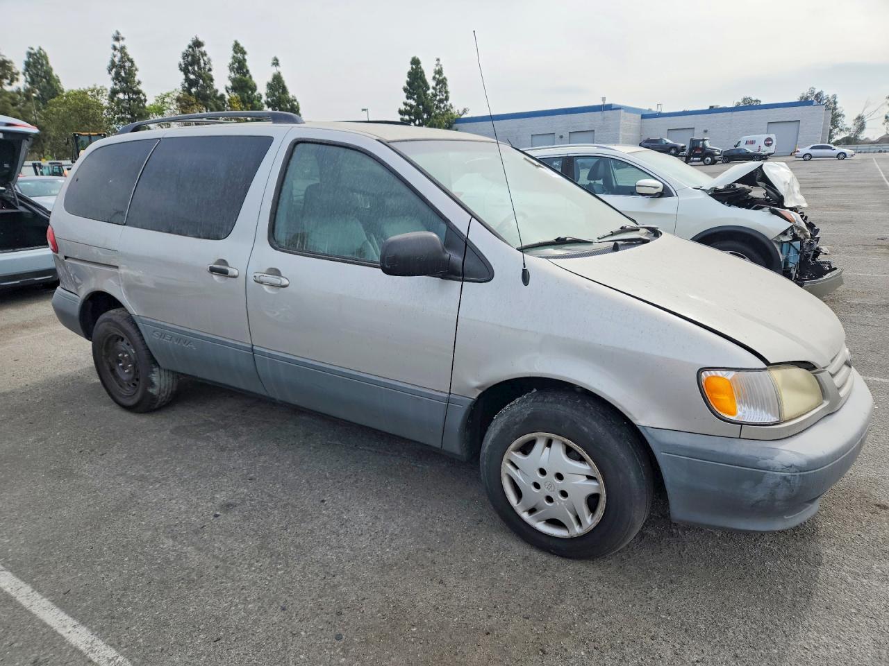 2003 Toyota Sienna Ce Silver vin: 4T3ZF19C73U553544
