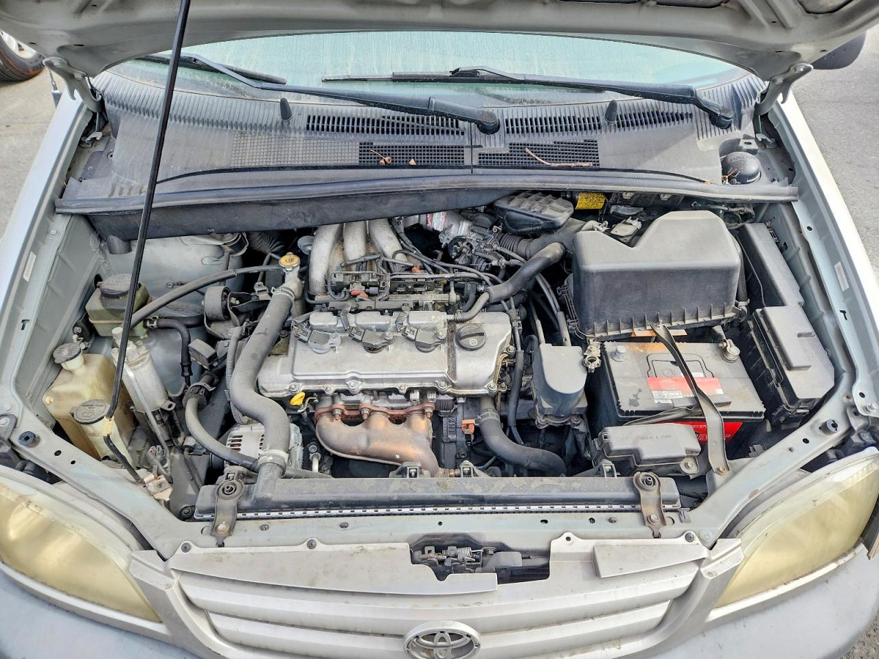 2003 Toyota Sienna Ce Silver vin: 4T3ZF19C73U553544
