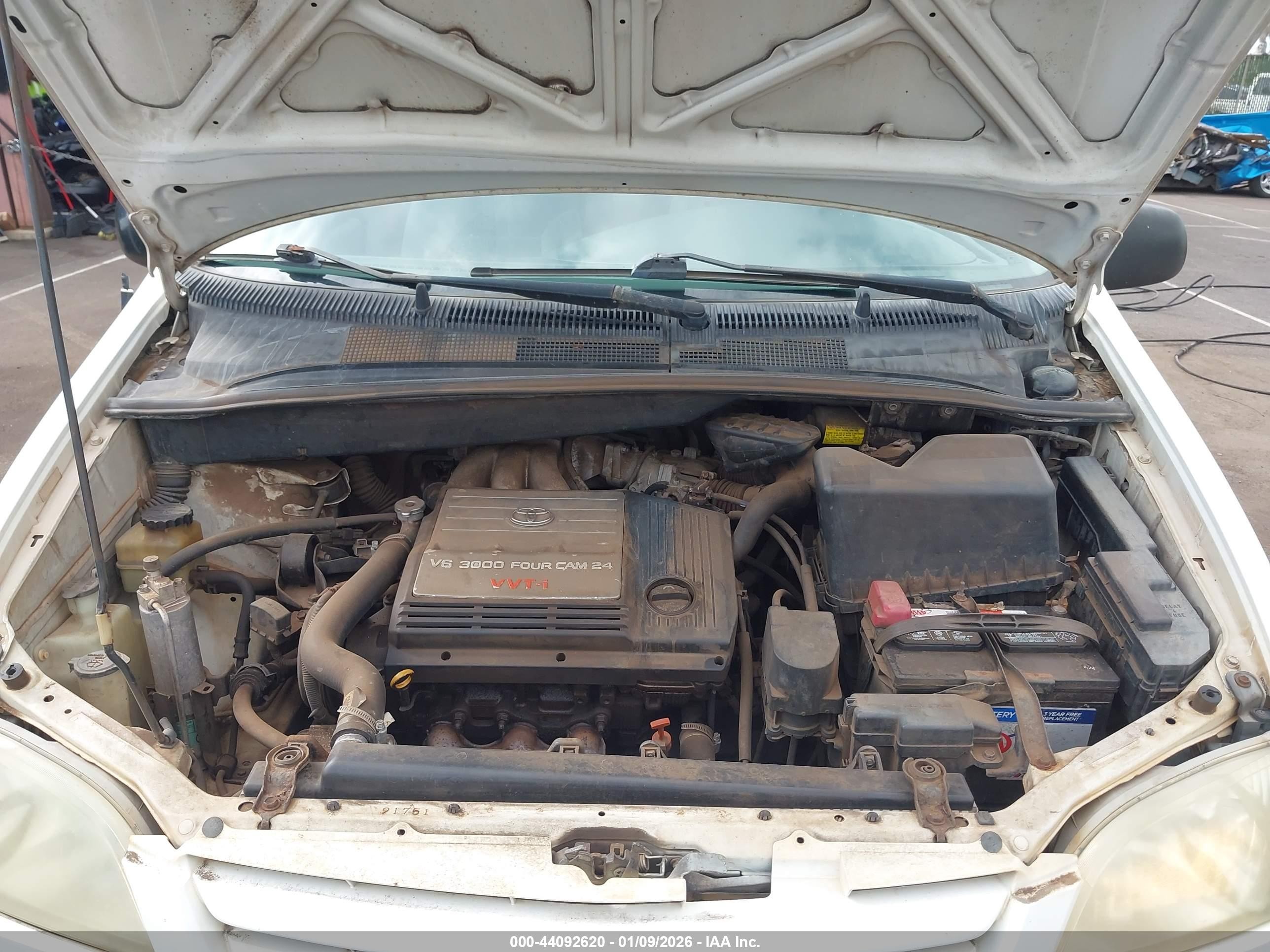 2001 Toyota Sienna Ce White vin: 4T3ZF19C81U371591