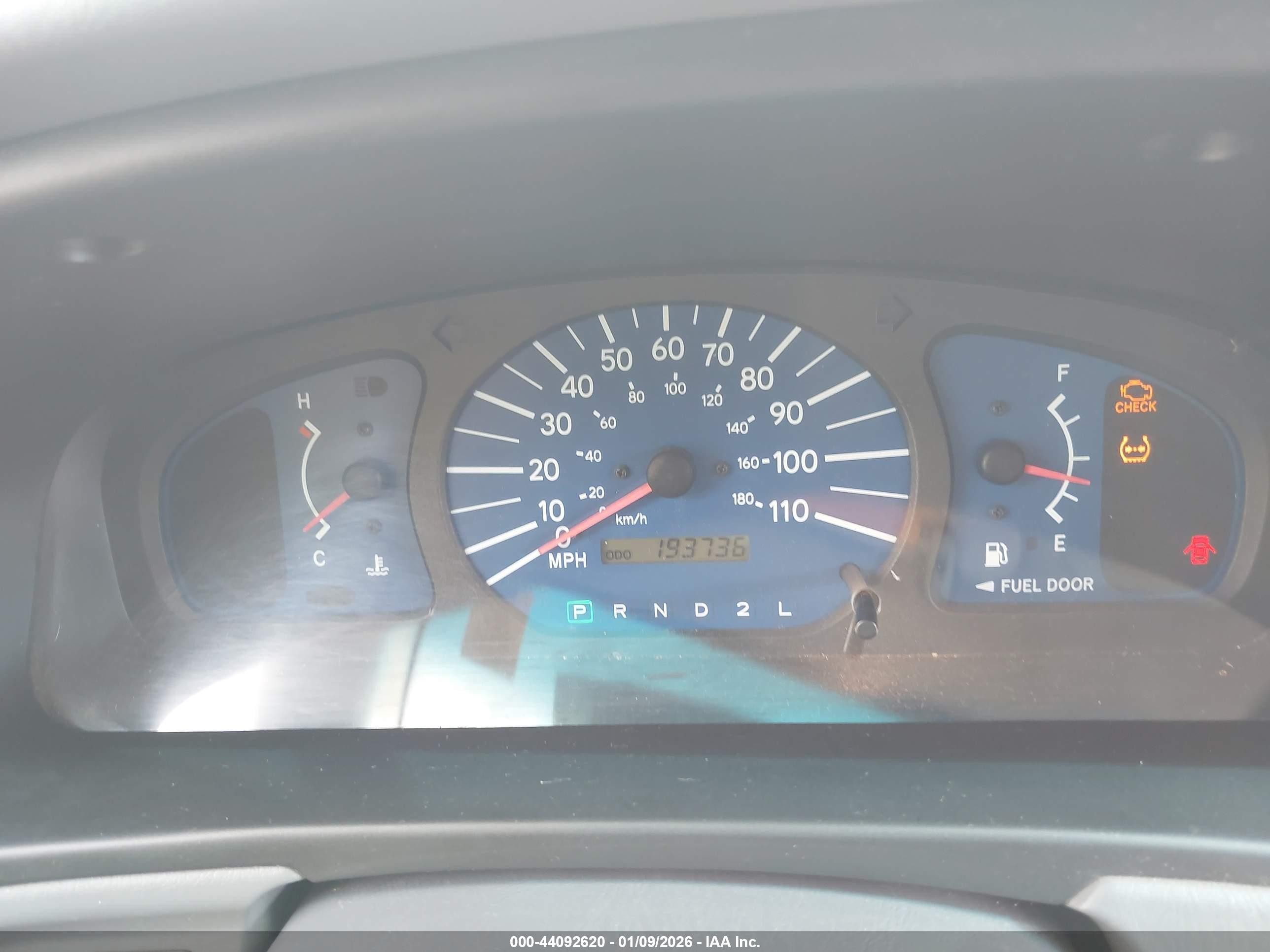 2001 Toyota Sienna Ce White vin: 4T3ZF19C81U371591
