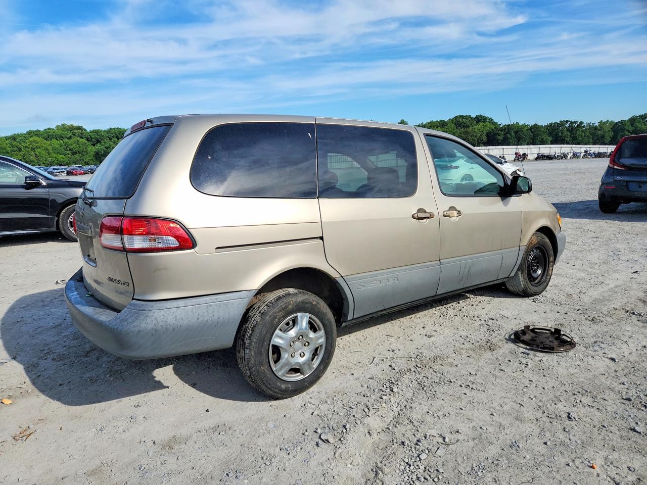 2001 Toyota Sienna Ce Tan vin: 4T3ZF19C81U379092