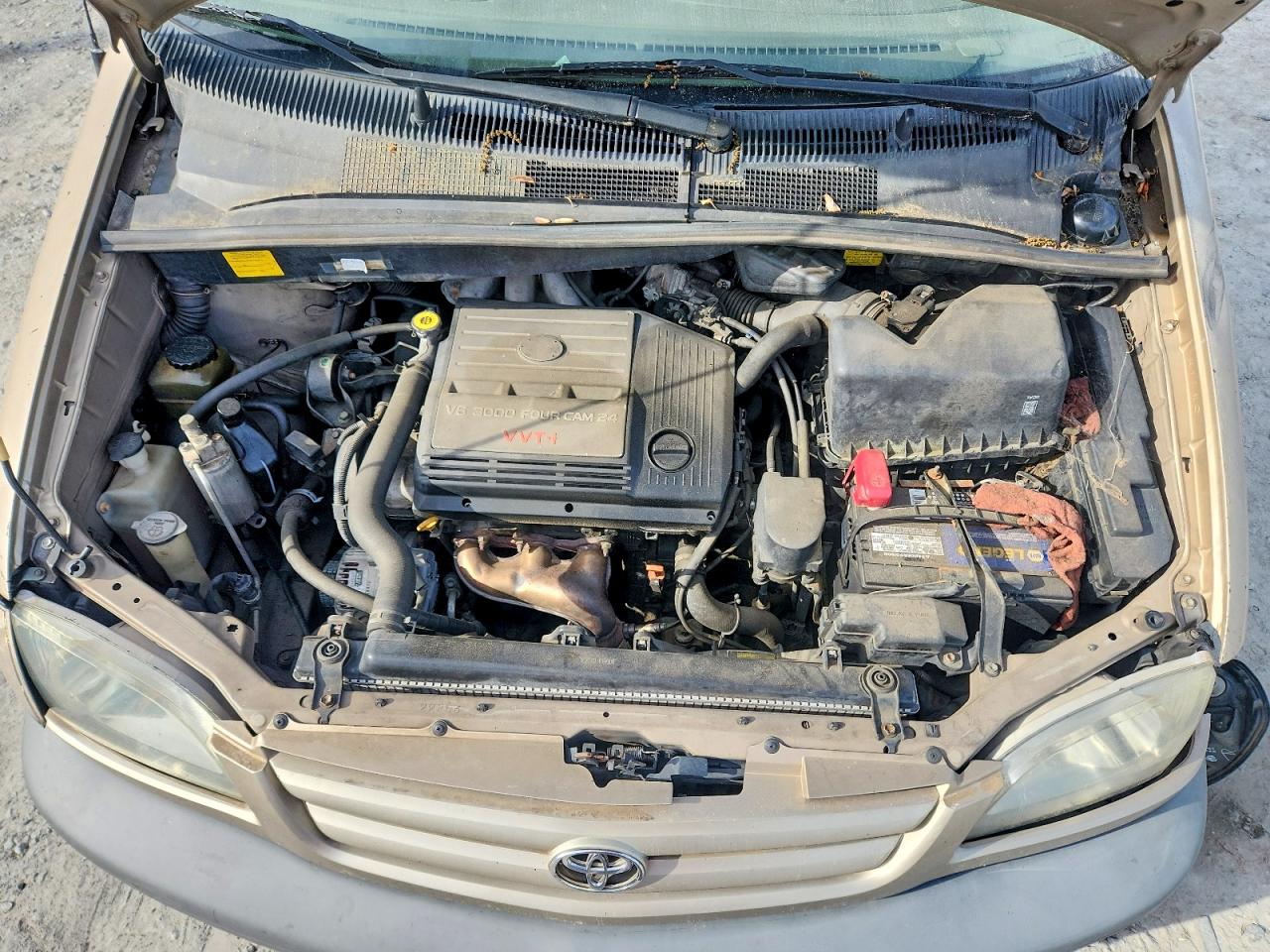 2001 Toyota Sienna Ce Tan vin: 4T3ZF19C81U379092