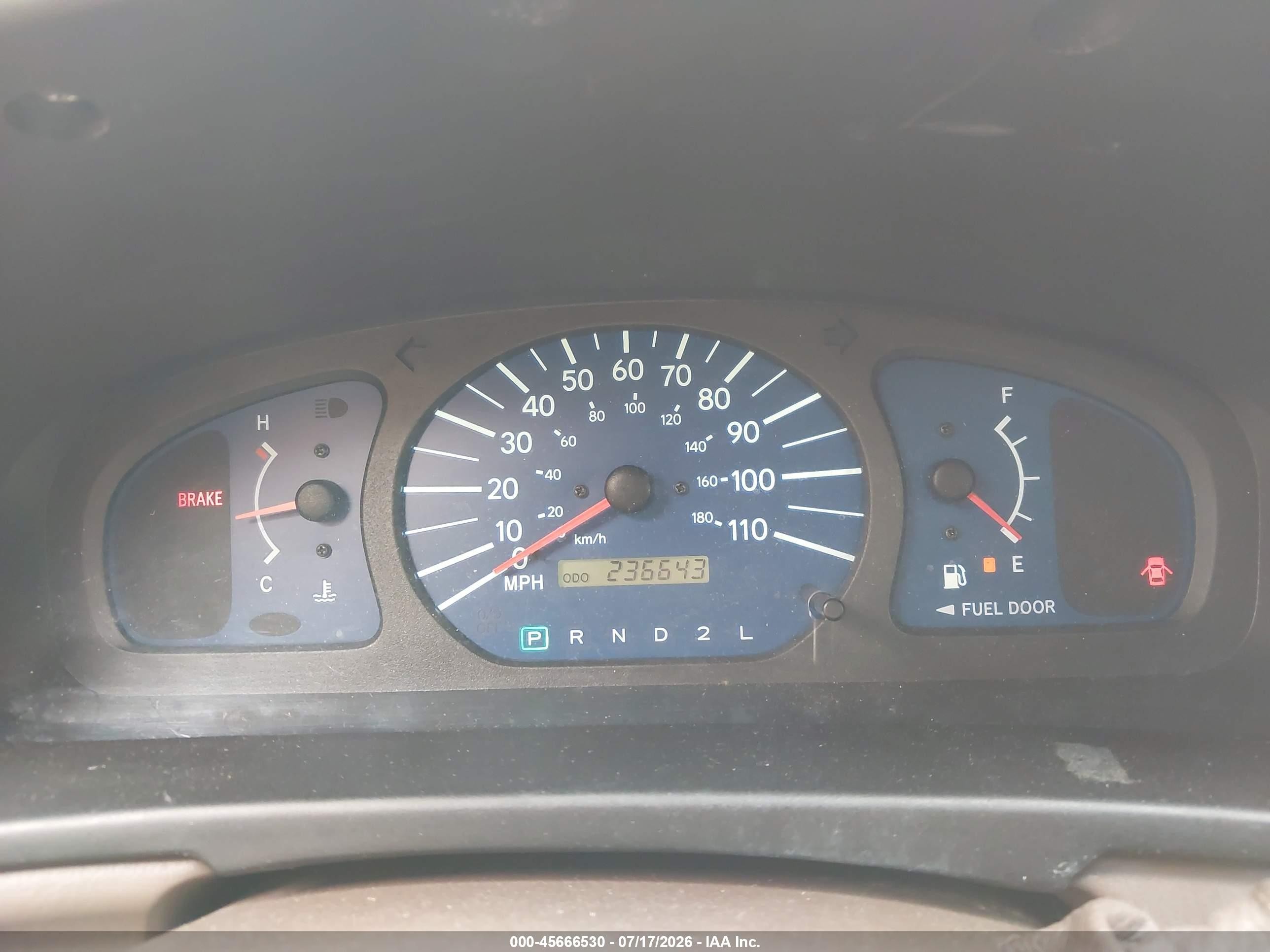2003 Toyota Sienna Ce Beige vin: 4T3ZF19C83U522996