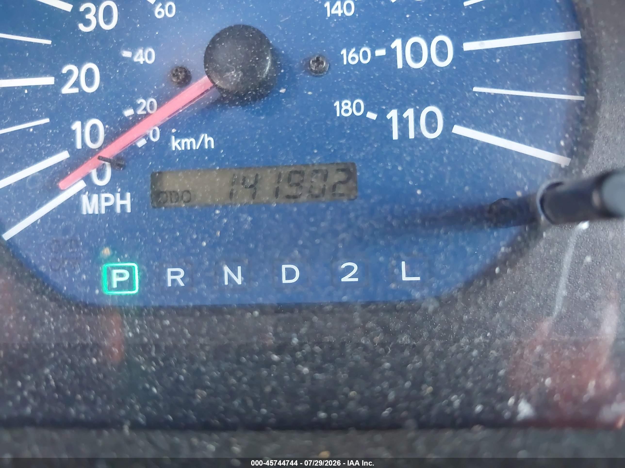 2003 Toyota Sienna Ce Золотой vin: 4T3ZF19C83U539295