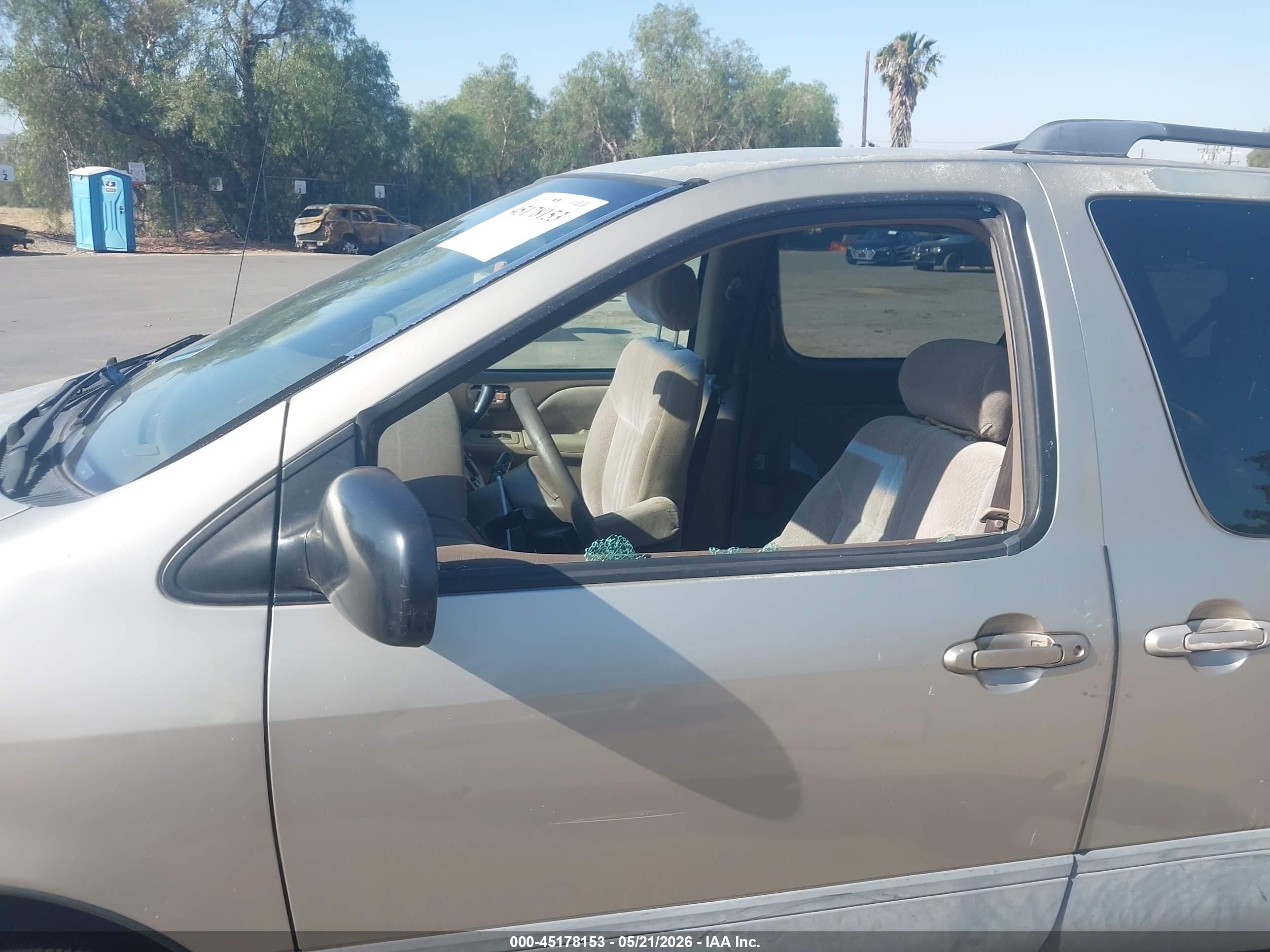 2001 Toyota Sienna Ce Champagne vin: 4T3ZF19C91U374015