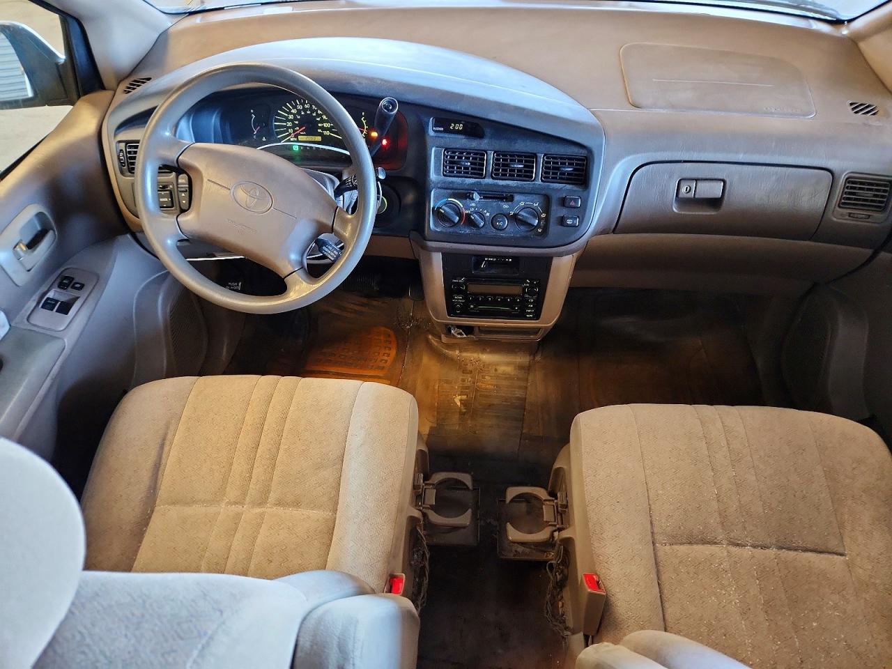 2000 Toyota Sienna Ce Желто-коричневый vin: 4T3ZF19C9YU297558