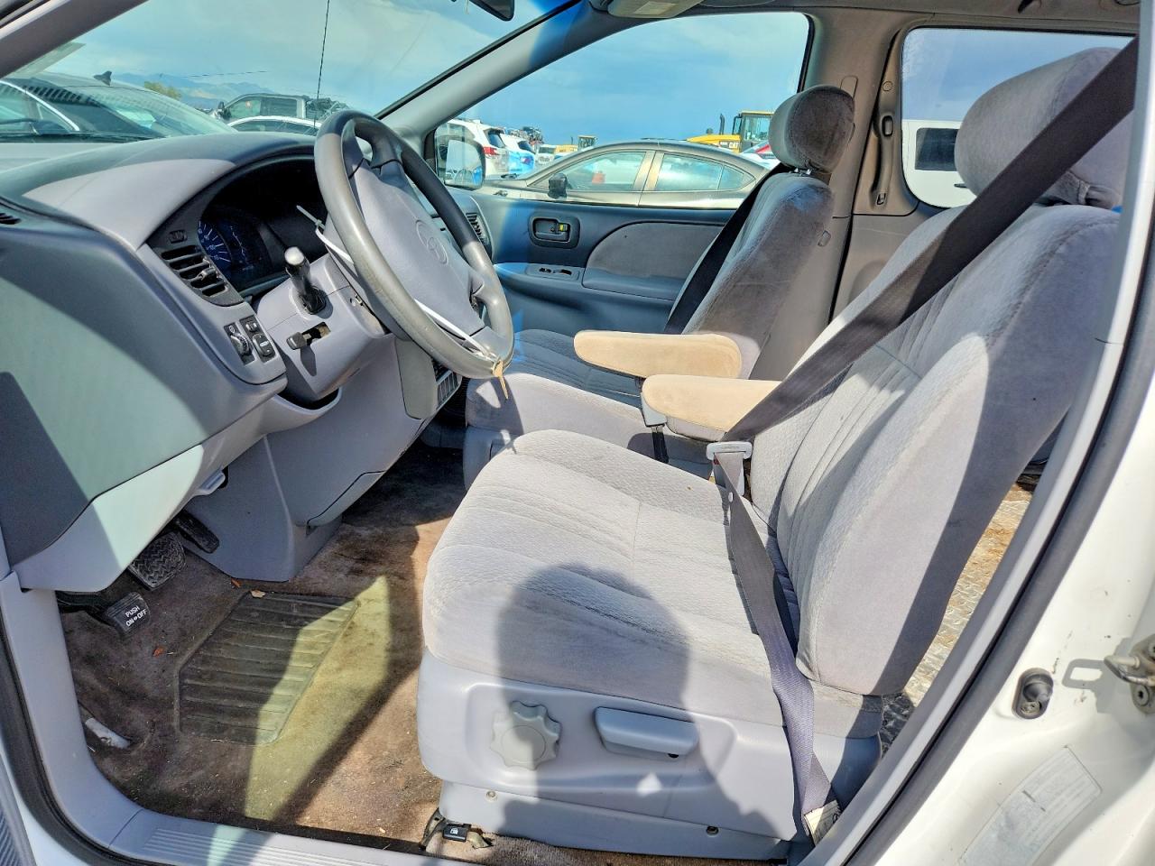 2003 Toyota Sienna Ce White vin: 4T3ZF19CX3U532025