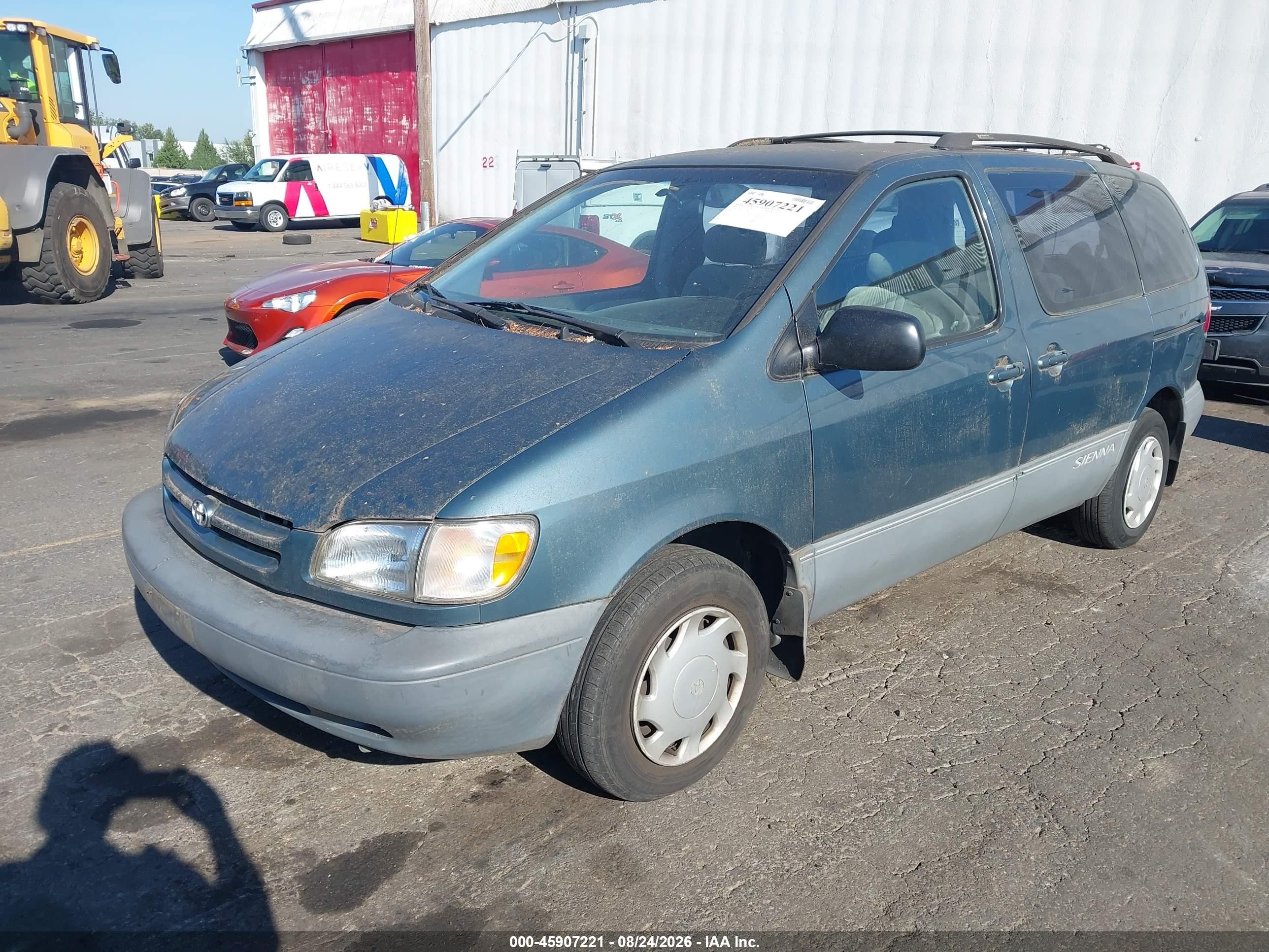 2000 Toyota Sienna Ce Зеленый vin: 4T3ZF19CXYU202862