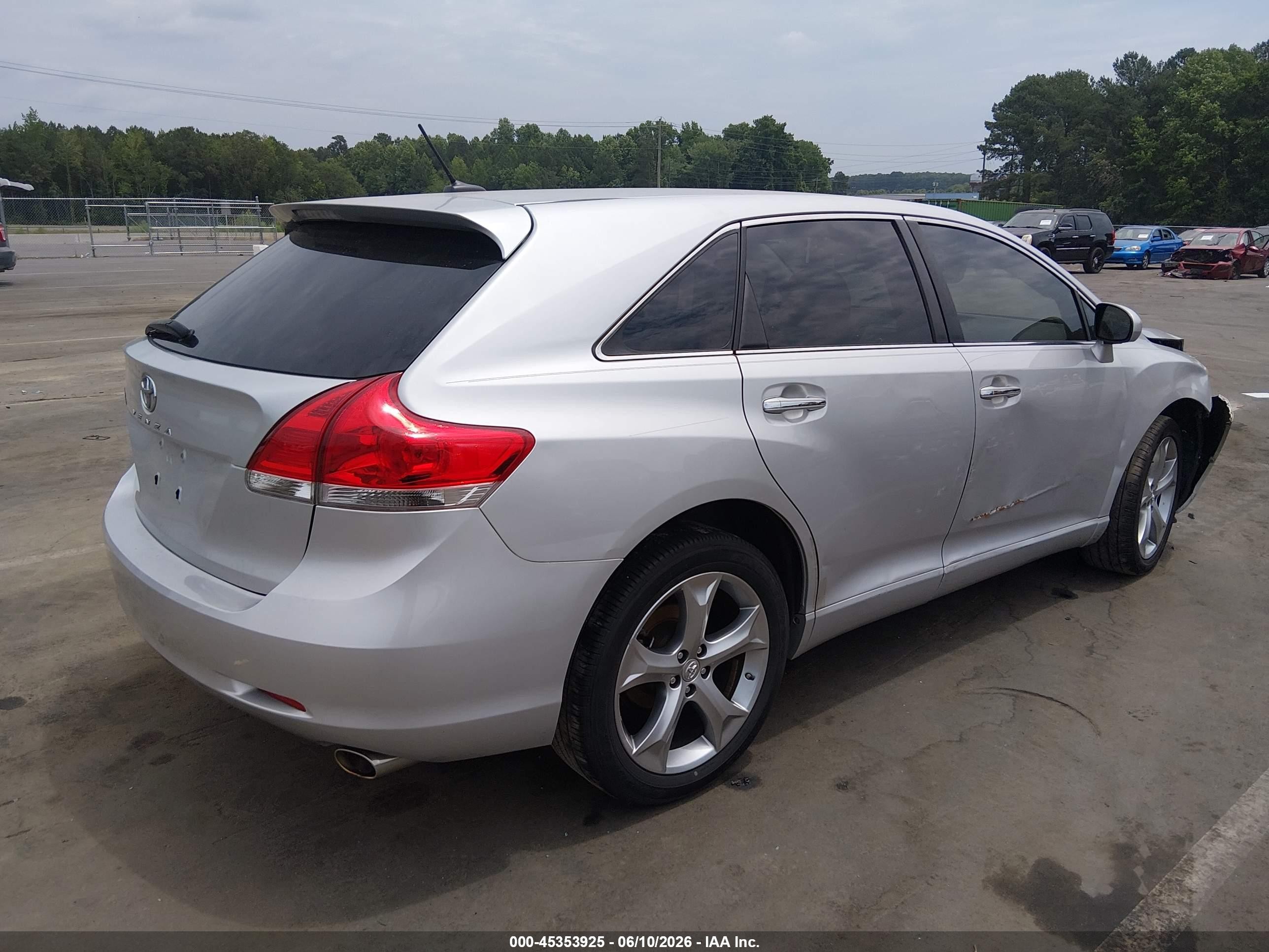 2009 Toyota Venza Base V6 Silver vin: 4T3ZK11A09U016142