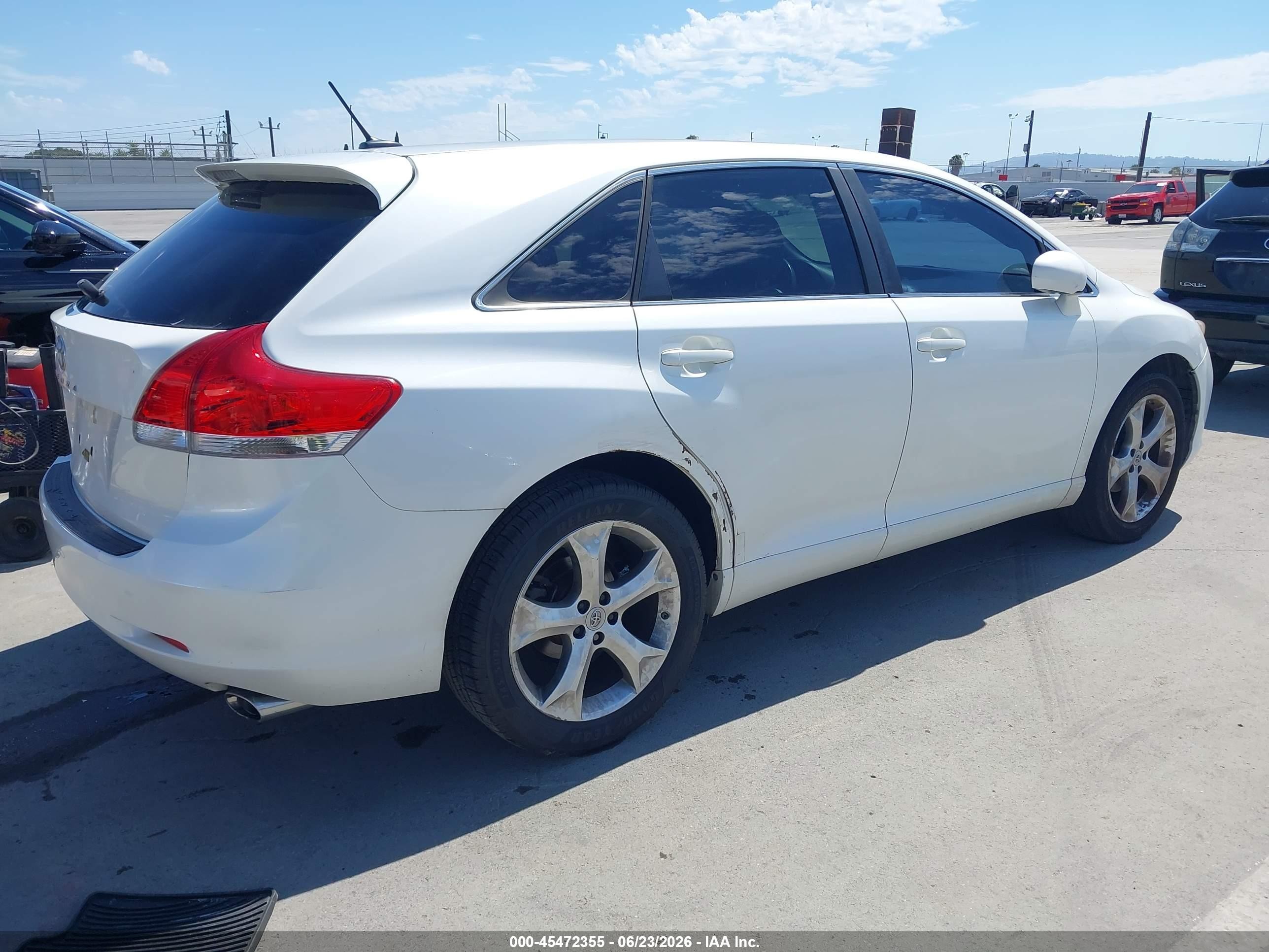 2009 Toyota Venza Base V6 White vin: 4T3ZK11A39U008570
