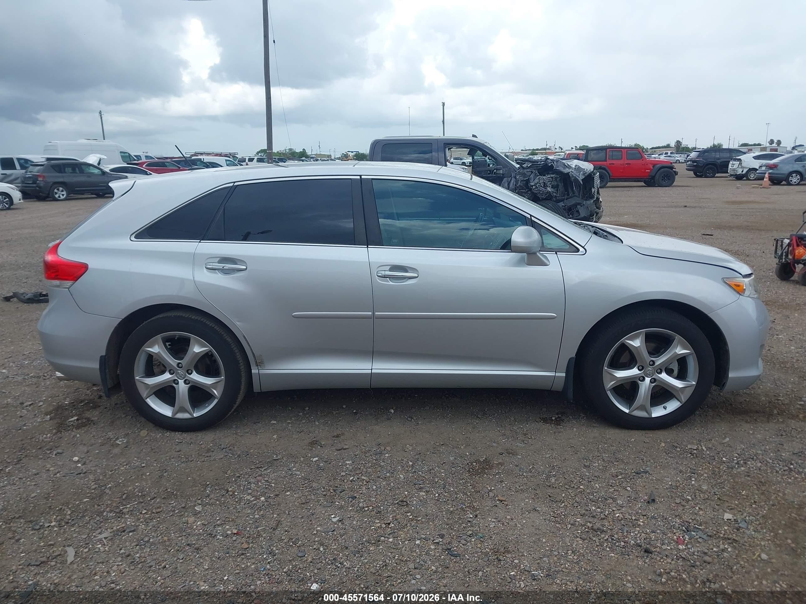 2009 Toyota Venza Base V6 Серебряный vin: 4T3ZK11A39U013655