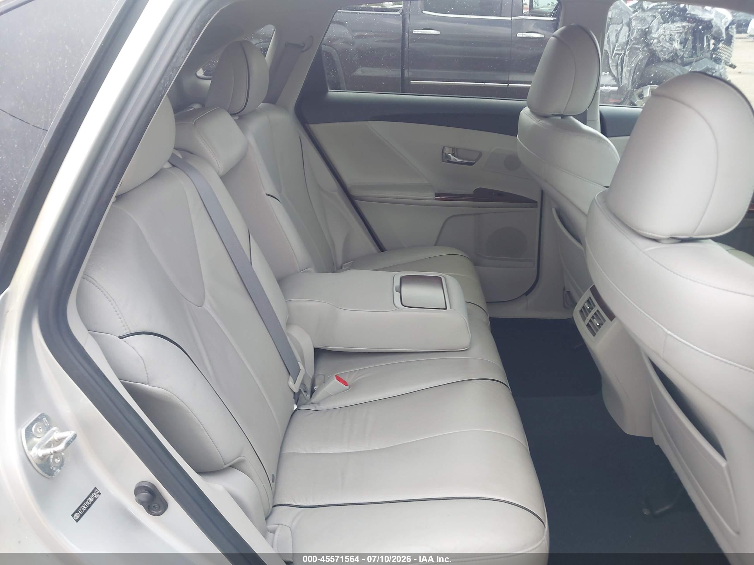 2009 Toyota Venza Base V6 Серебряный vin: 4T3ZK11A39U013655