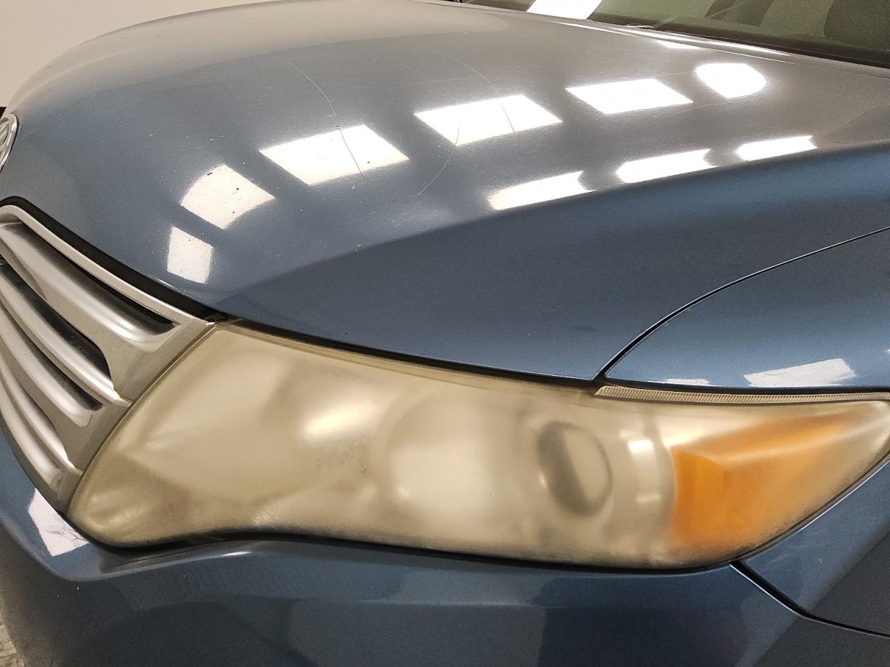 2009 Toyota Venza Fwd V6 Blue vin: 4T3ZK11A99U007729 Damage: Left Head Lamp, Faded, Acceptable