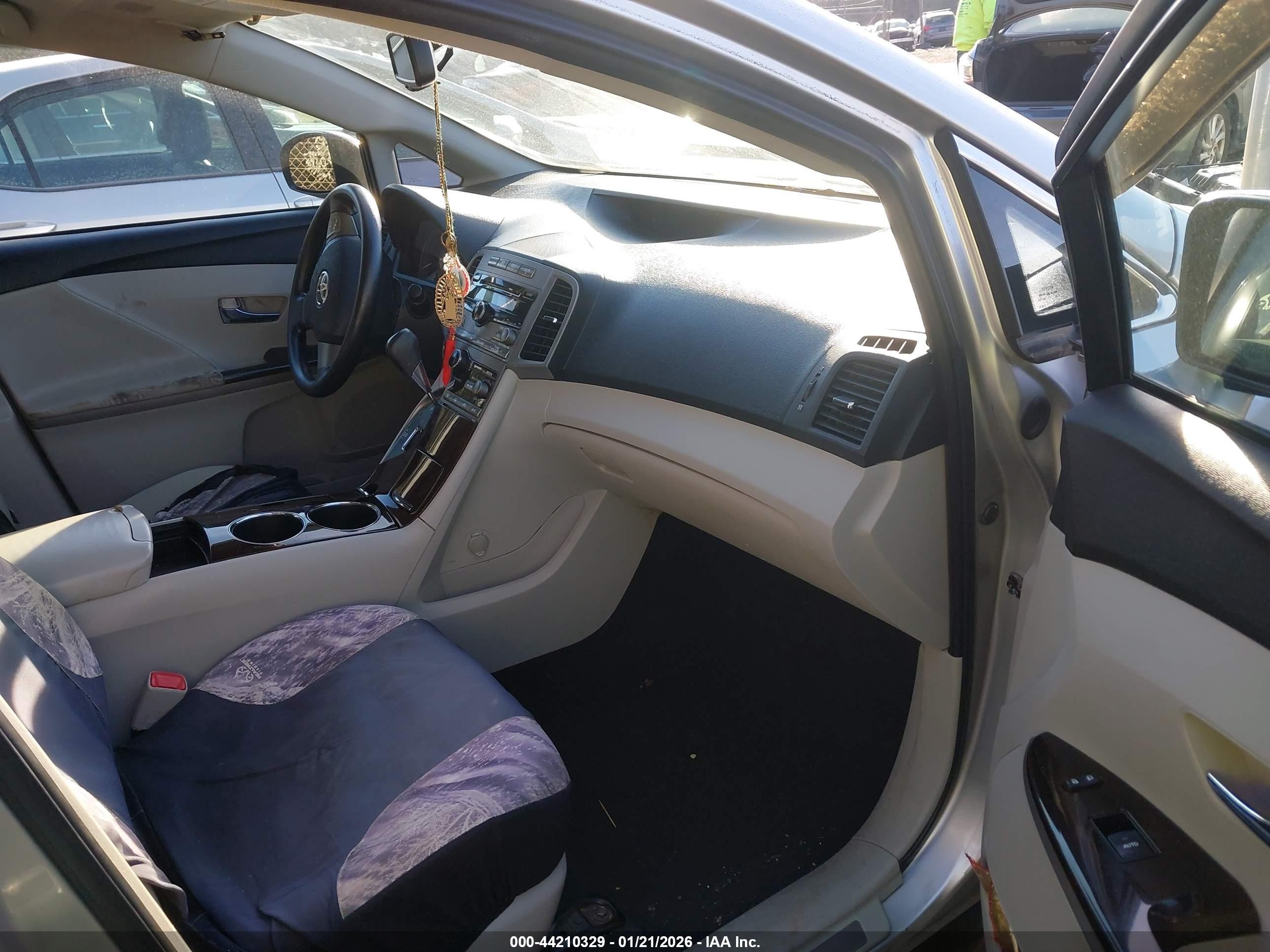 2009 Toyota Venza Base V6 Silver vin: 4T3ZK11AX9U007867