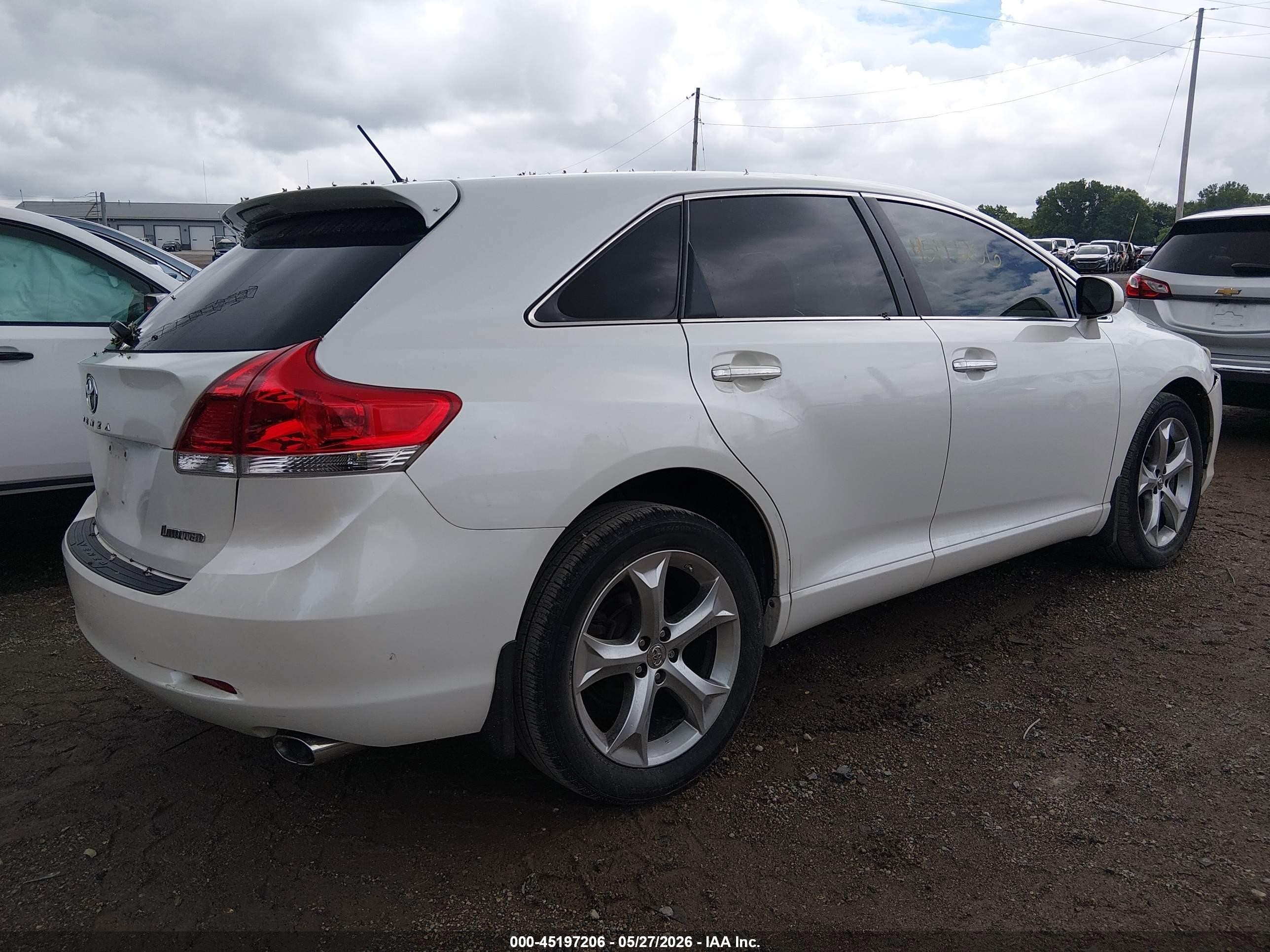 2009 Toyota Venza Base V6 White vin: 4T3ZK11AX9U016746