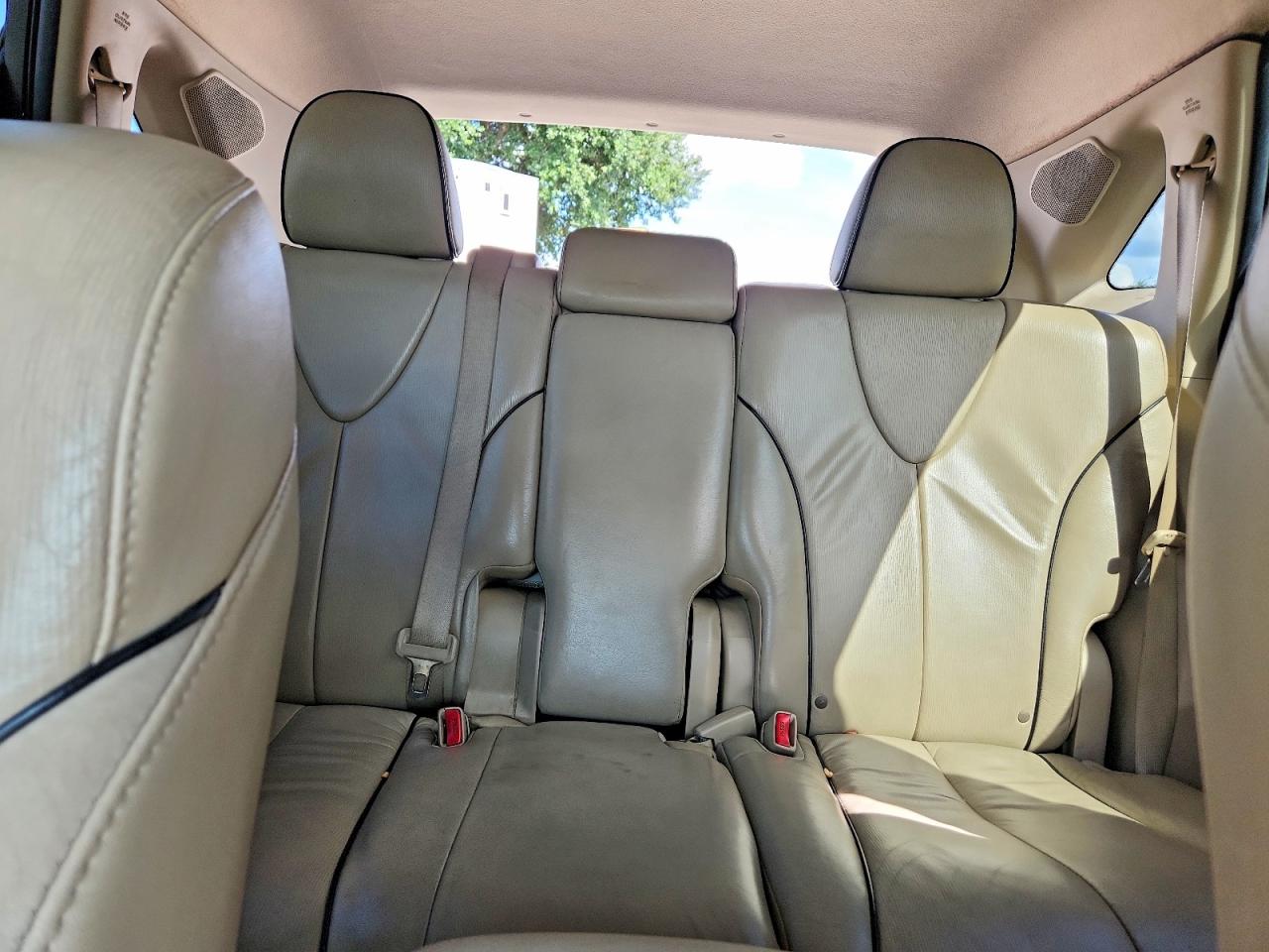 2010 Toyota Venza Fwd V6 Белый vin: 4T3ZK3BB0AU034177
