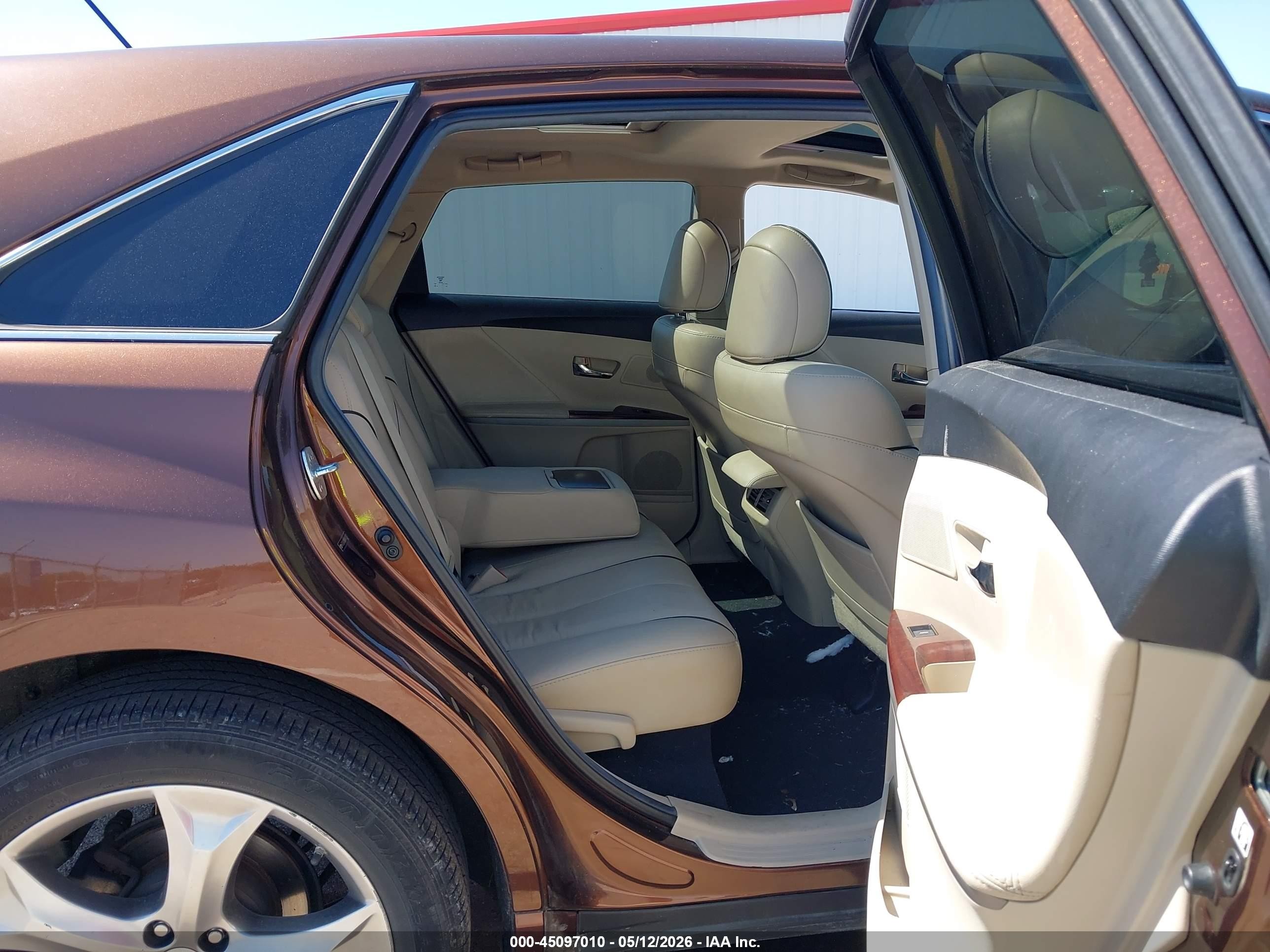 2011 Toyota Venza Base V6 Brown vin: 4T3ZK3BB0BU043902