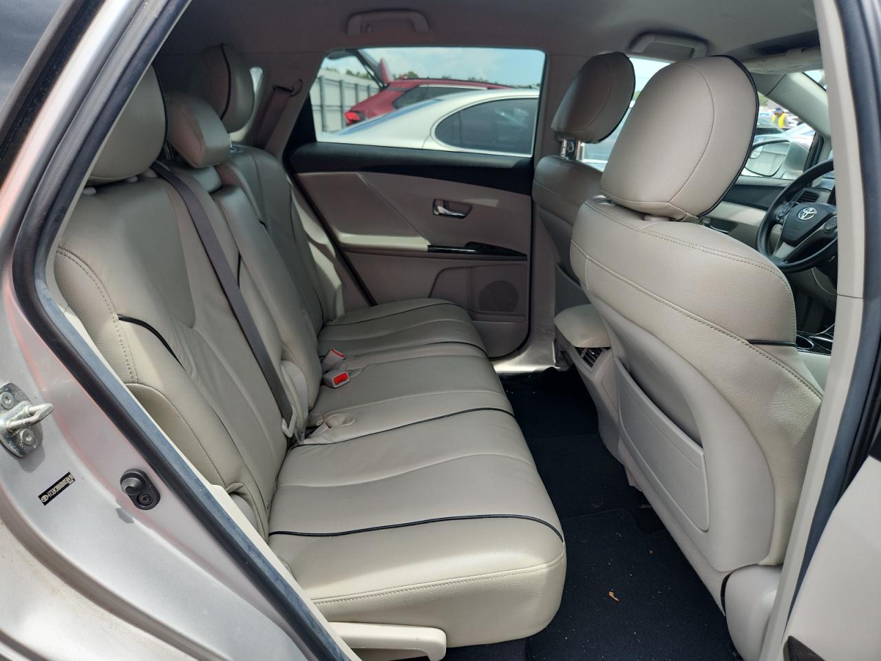 2013 Toyota Venza Le Silver vin: 4T3ZK3BB0DU058418