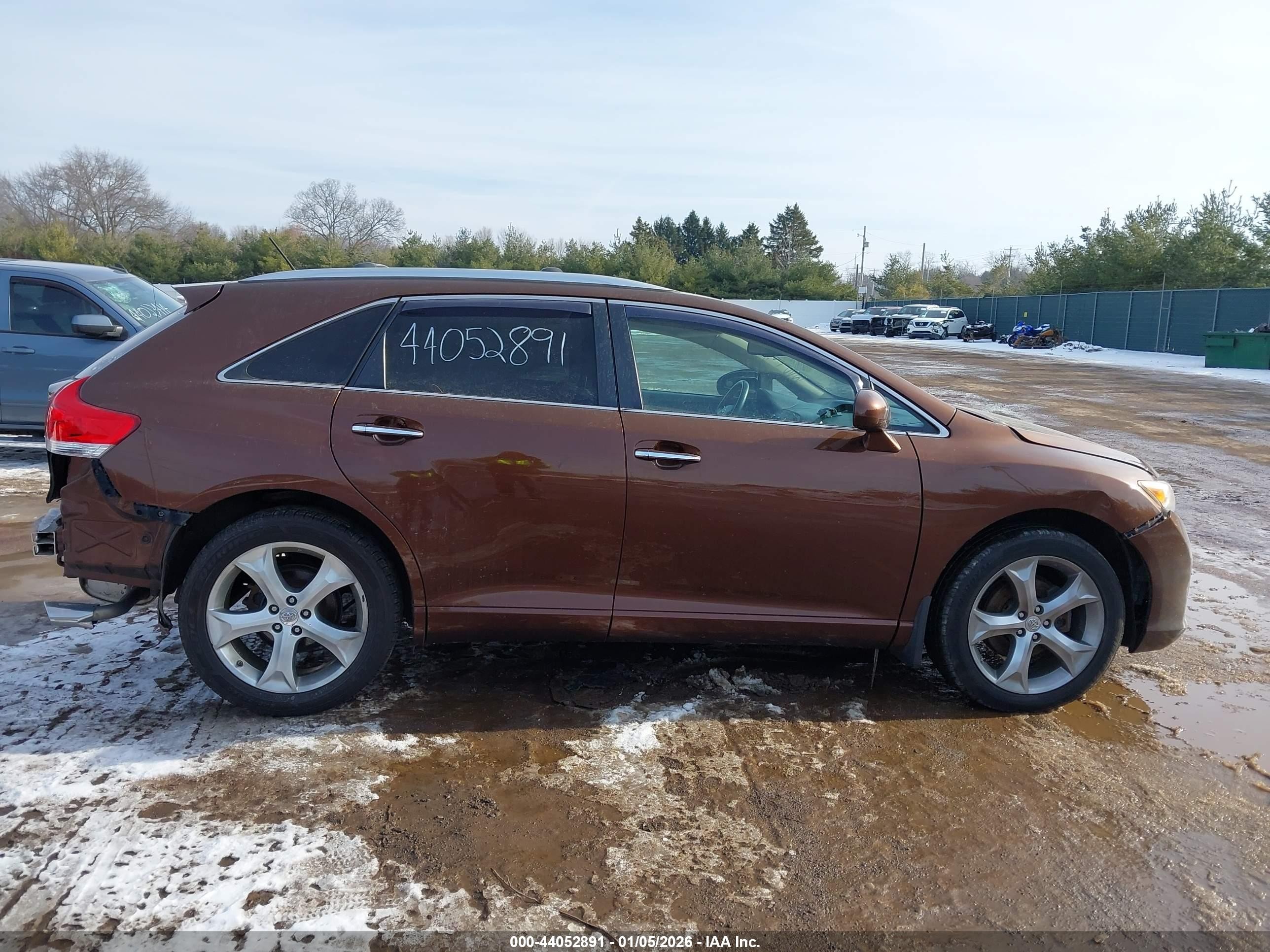 2010 Toyota Venza Base V6 Brown vin: 4T3ZK3BB1AU027416