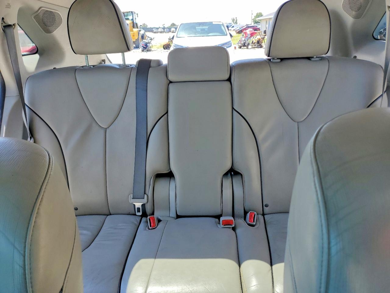2011 Toyota Venza Fwd V6 White vin: 4T3ZK3BB1BU035503