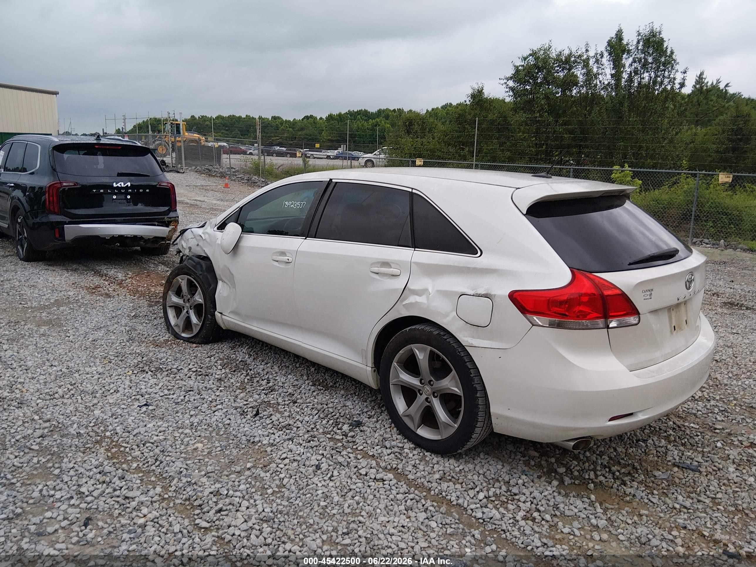 2012 Toyota Venza Le V6 White vin: 4T3ZK3BB1CU046826