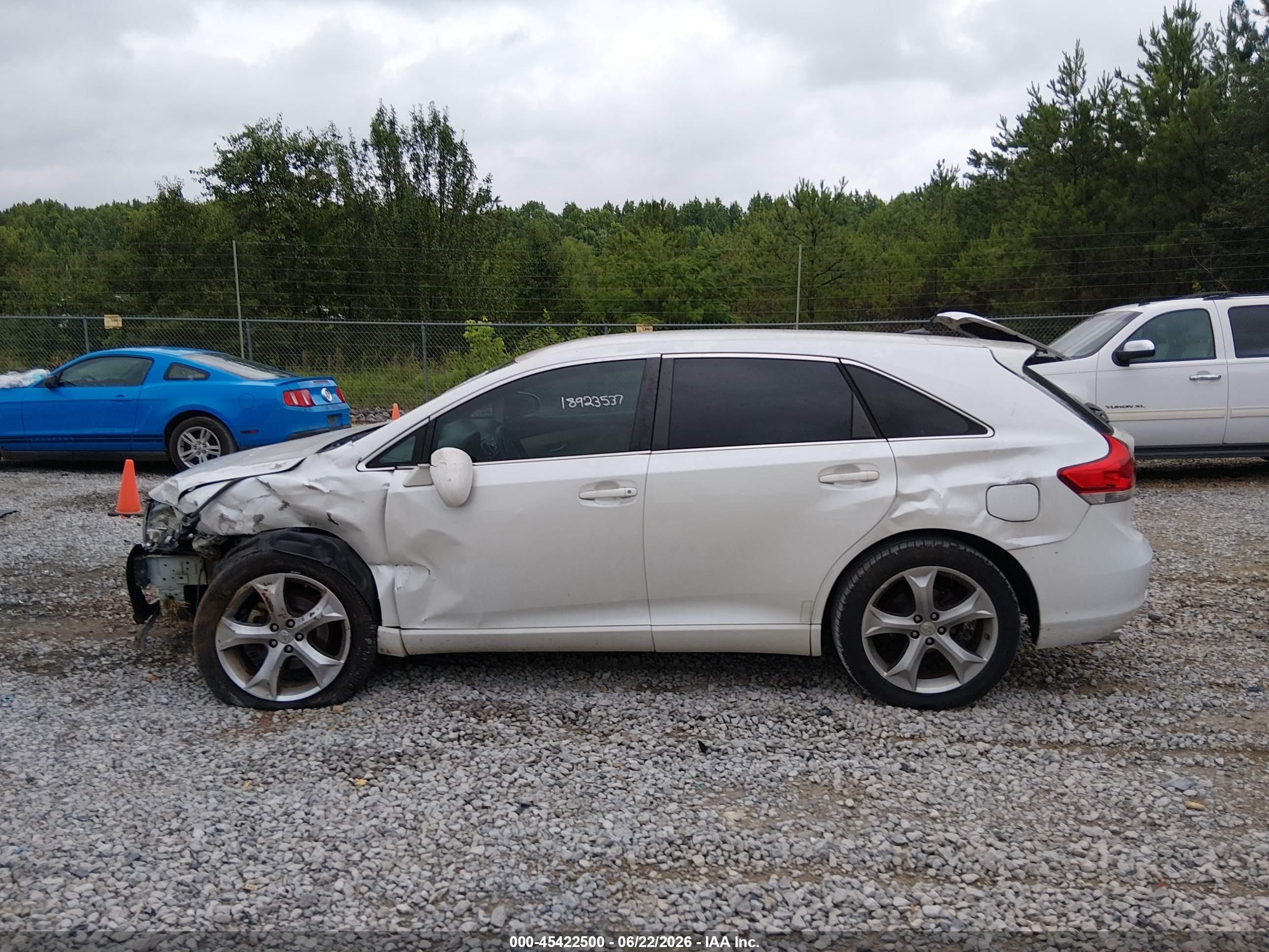 2012 Toyota Venza Le V6 White vin: 4T3ZK3BB1CU046826
