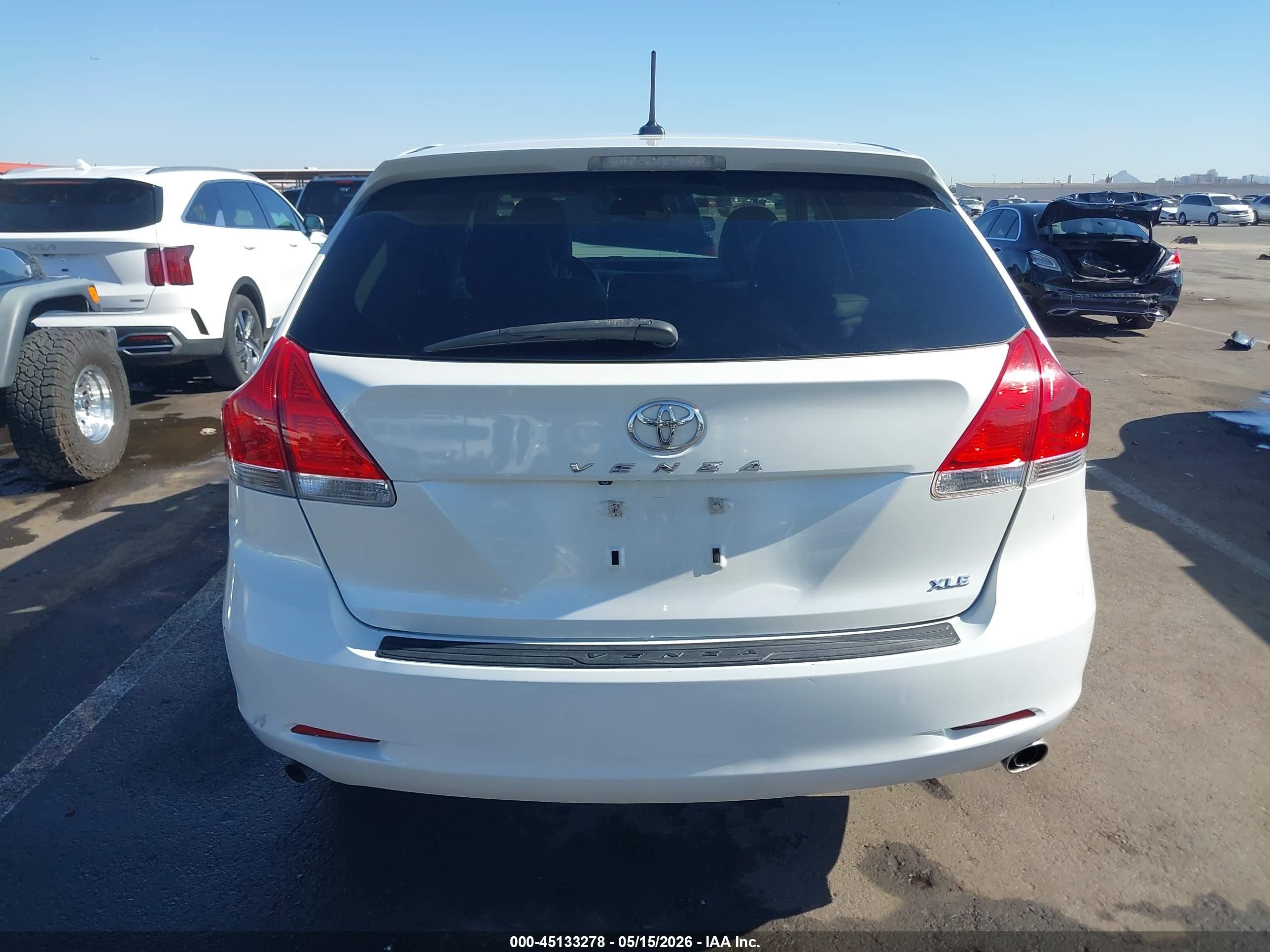 2012 Toyota Venza Xle V6 White vin: 4T3ZK3BB1CU050357