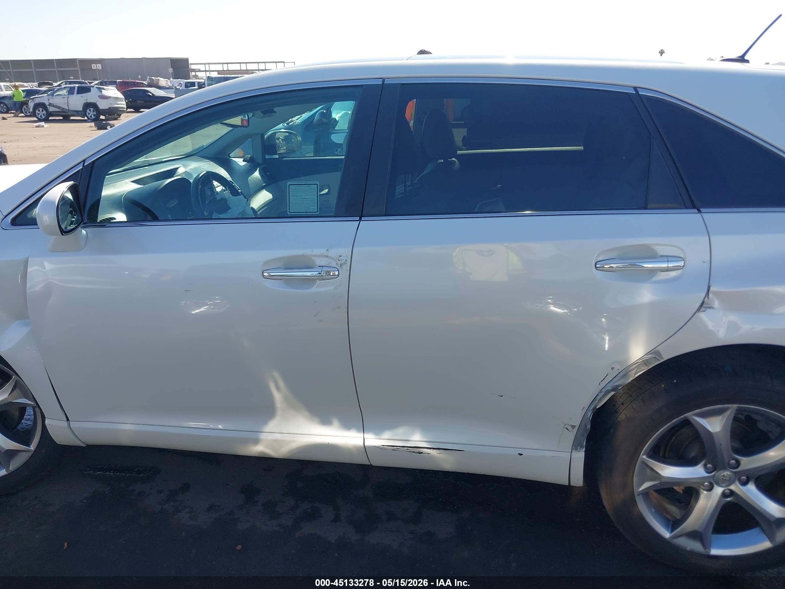 2012 Toyota Venza Xle V6 White vin: 4T3ZK3BB1CU050357