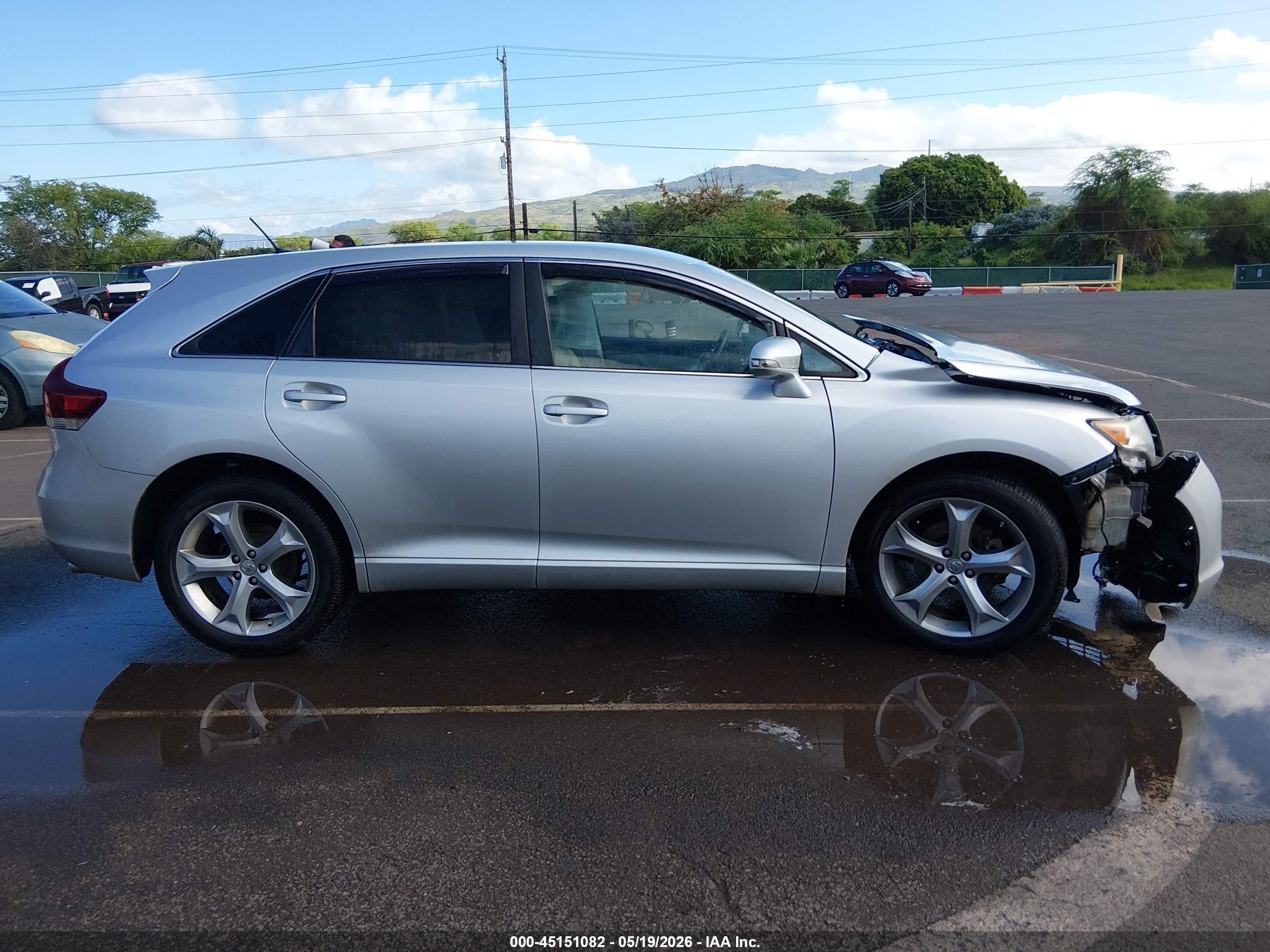 2014 Toyota Venza Xle V6 Silver vin: 4T3ZK3BB1EU065847