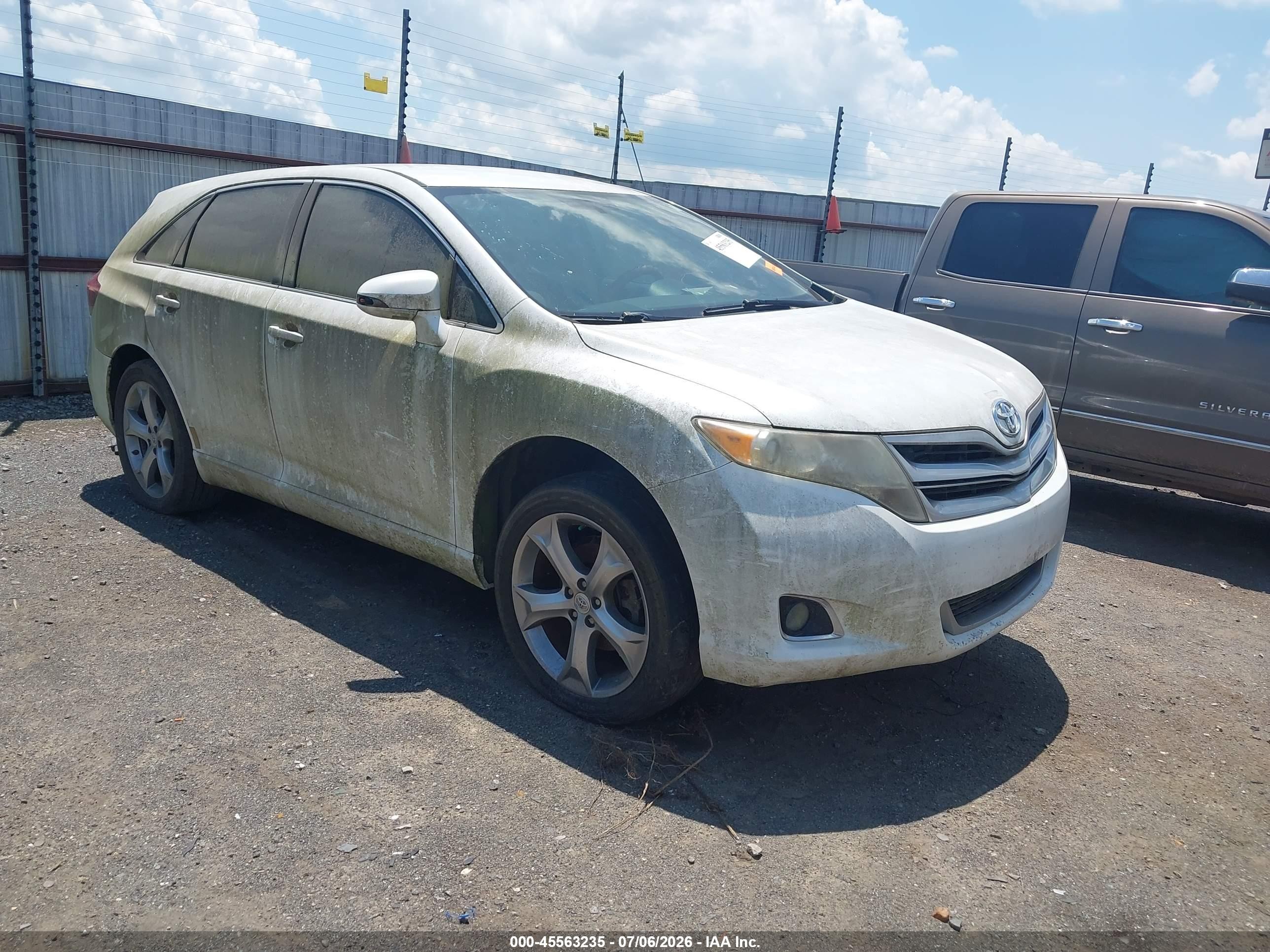 2013 Toyota Venza Le V6 White vin: 4T3ZK3BB2DU059361