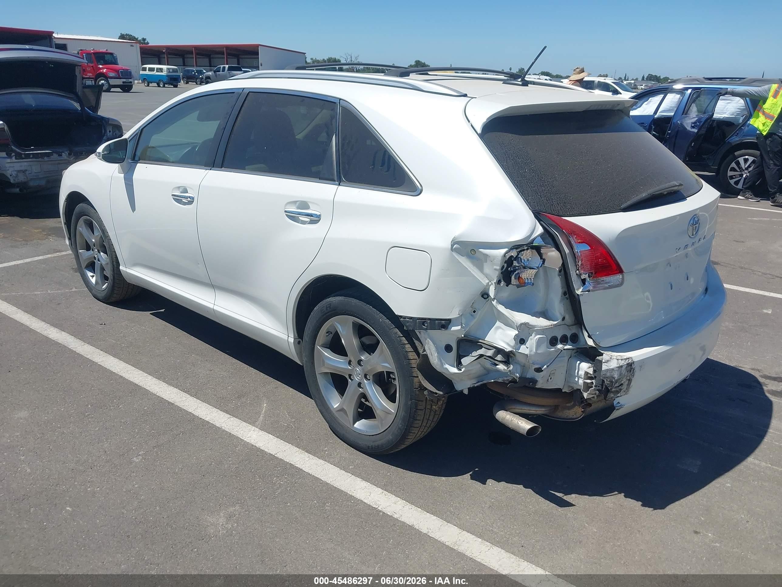 2014 Toyota Venza Xle V6 White vin: 4T3ZK3BB2EU067848