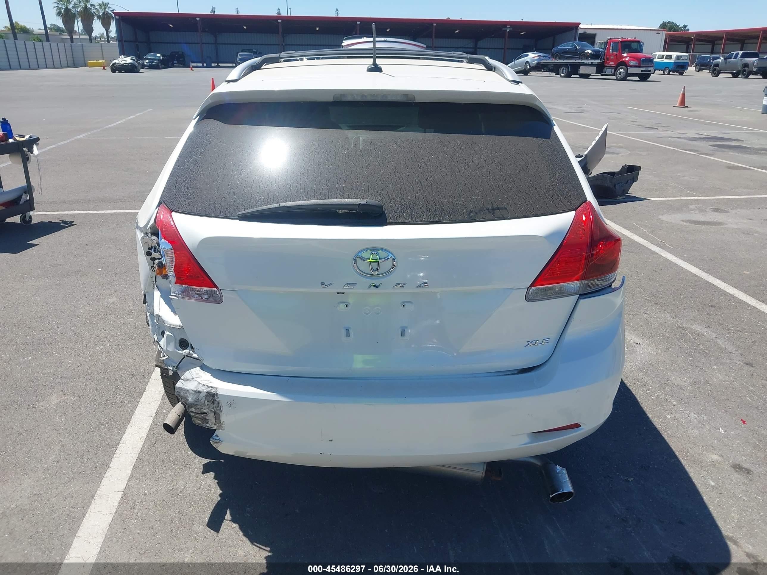 2014 Toyota Venza Xle V6 White vin: 4T3ZK3BB2EU067848