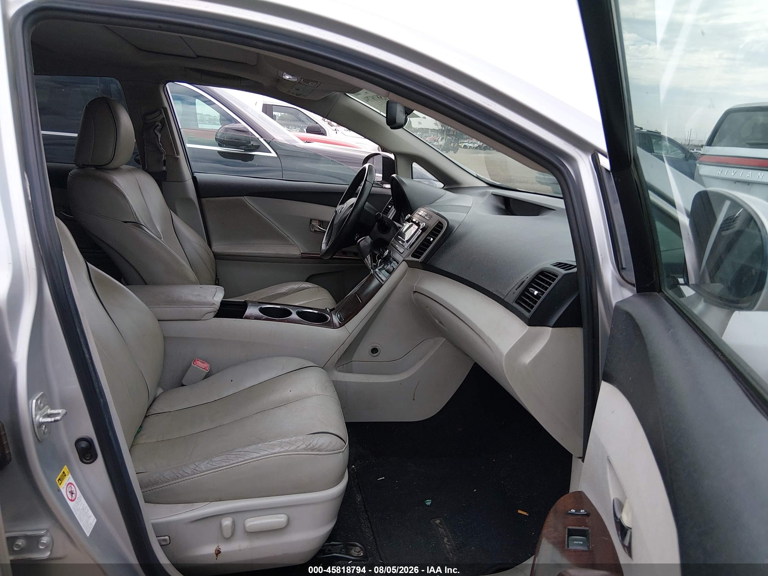 2011 Toyota Venza Base V6 Silver vin: 4T3ZK3BB3BU043909