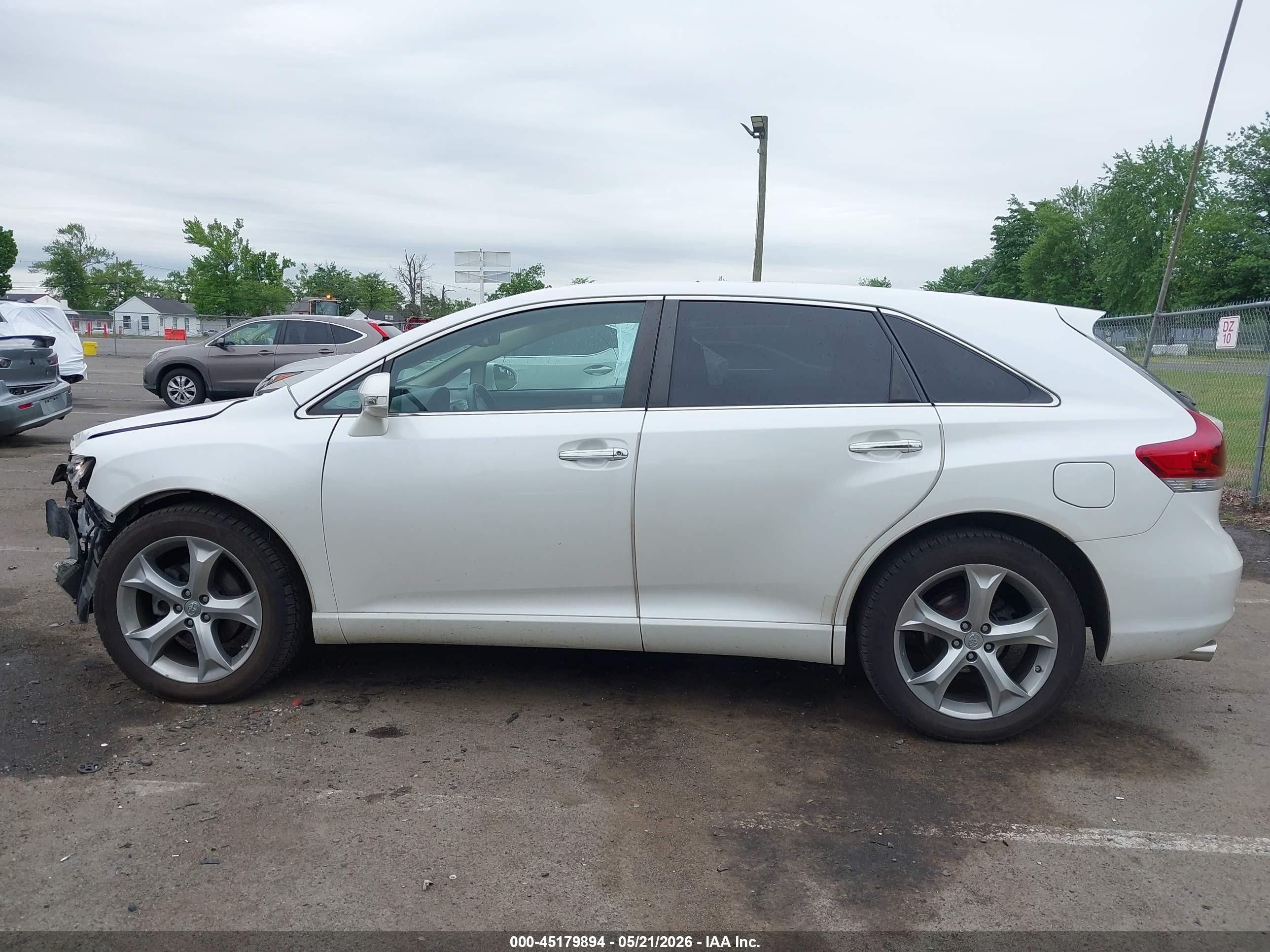 2014 Toyota Venza Xle V6 White vin: 4T3ZK3BB3EU066515