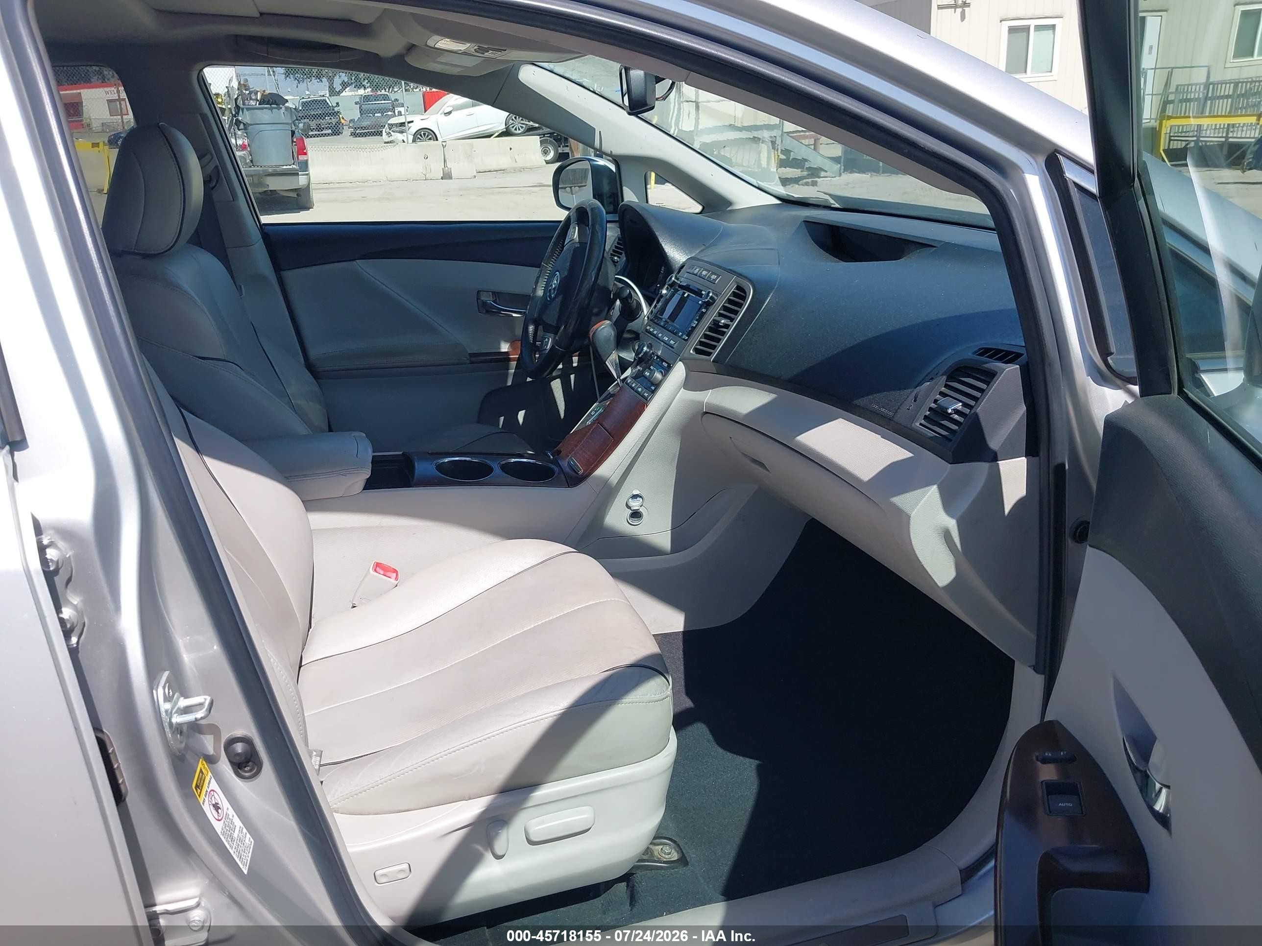 2010 Toyota Venza Base V6 Gray vin: 4T3ZK3BB4AU030617