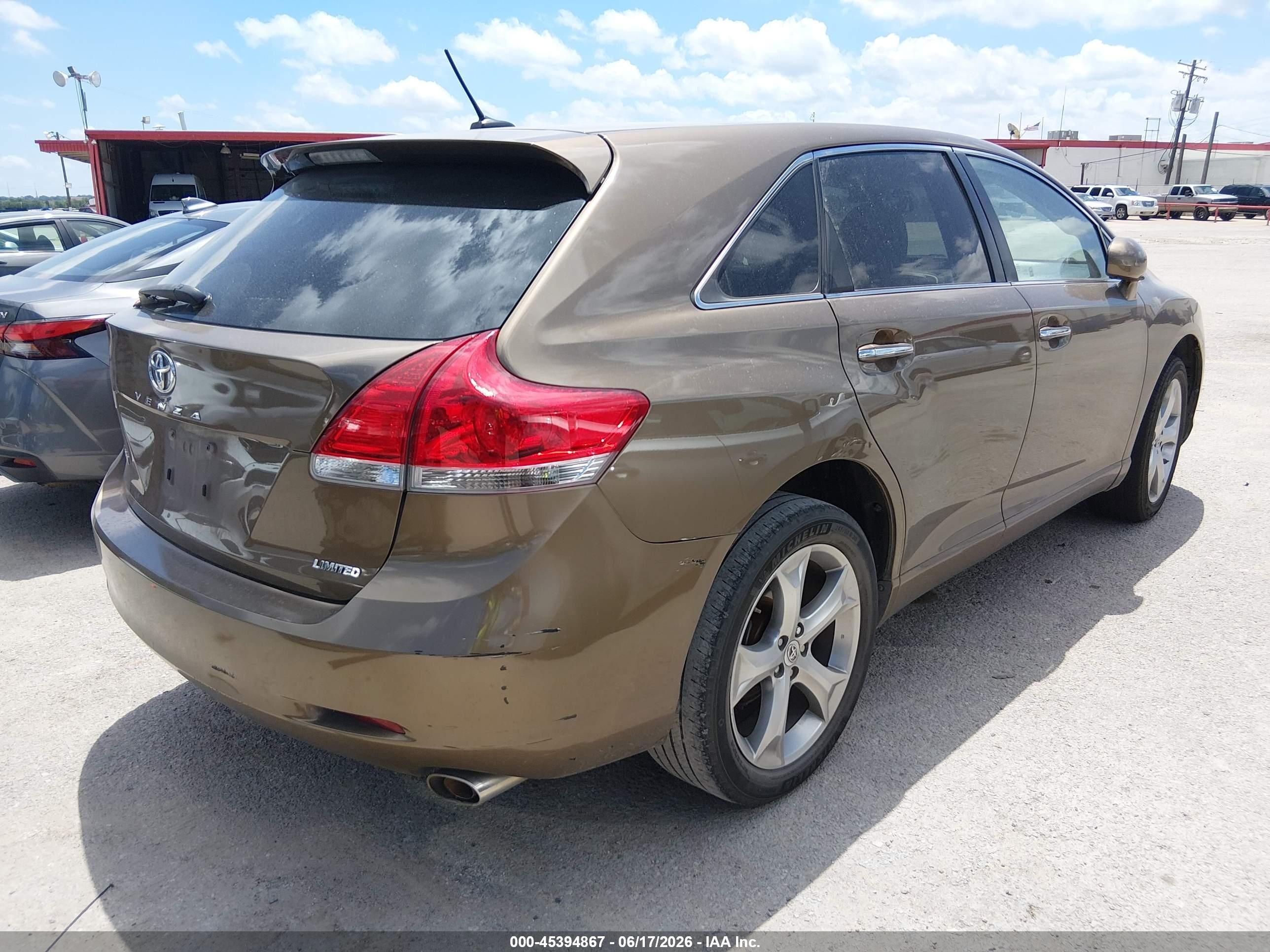 2012 Toyota Venza Limited V6 Gold vin: 4T3ZK3BB4CU052104