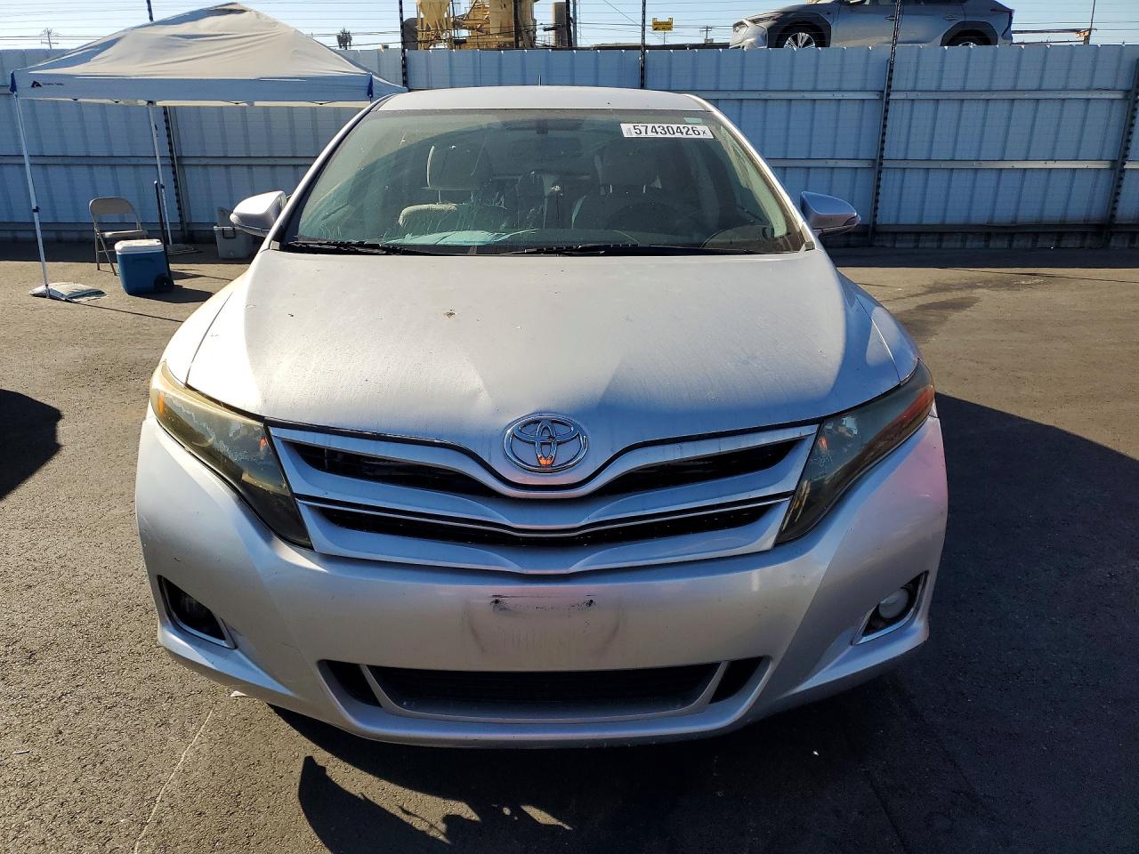 2014 Toyota Venza Le Silver vin: 4T3ZK3BB4EU067236
