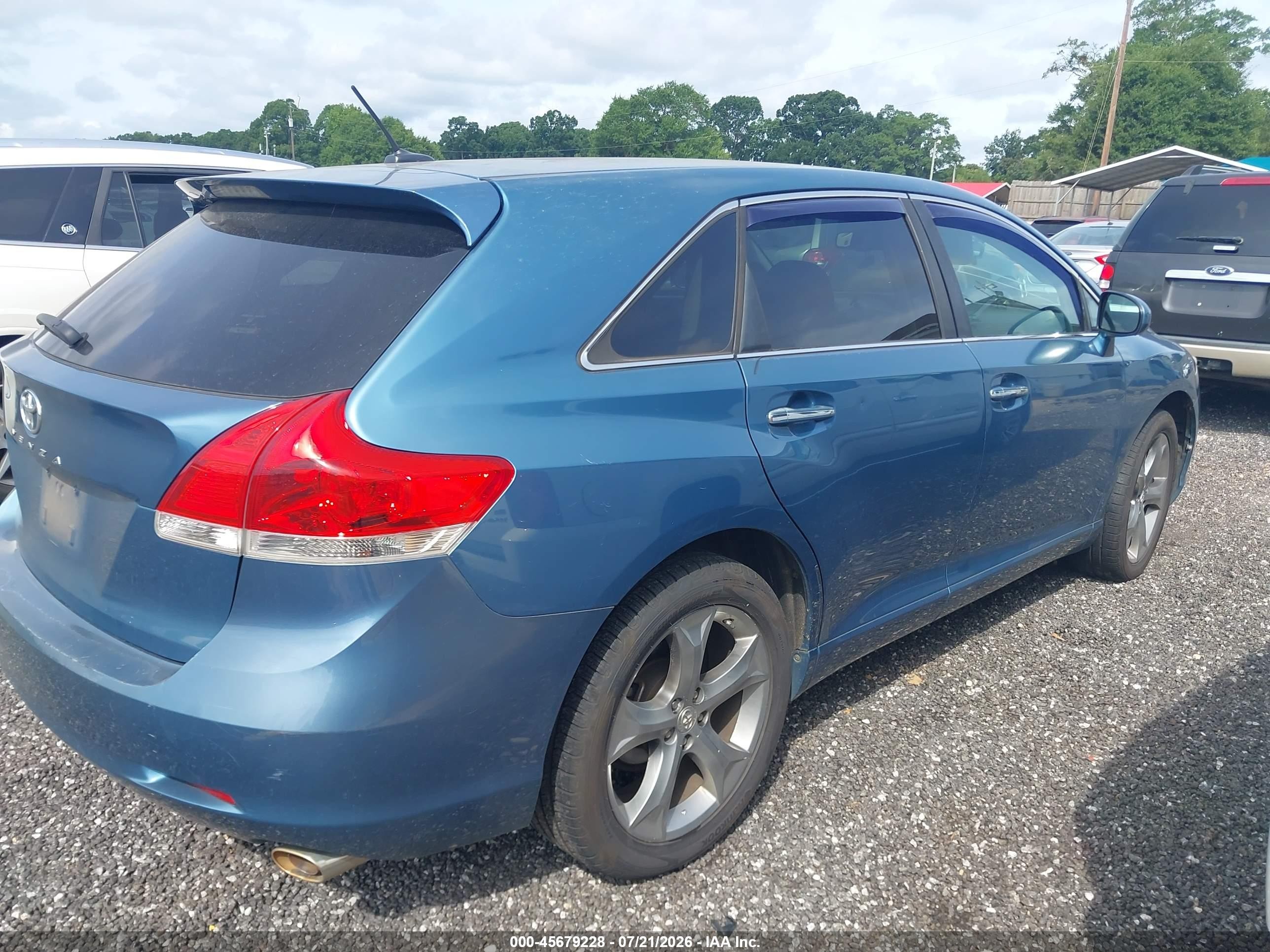 2010 Toyota Venza Base V6 Light Blue vin: 4T3ZK3BB5AU027337