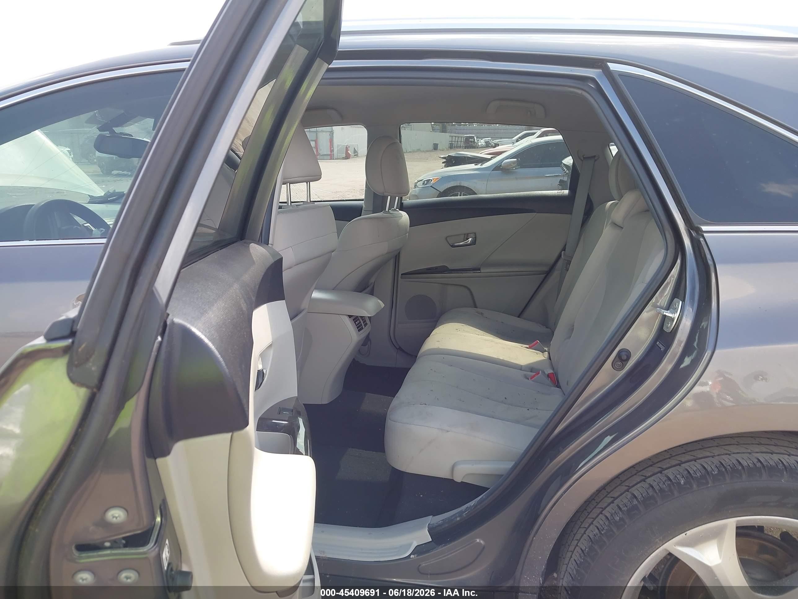 2013 Toyota Venza Le V6 Gray vin: 4T3ZK3BB5DU063050