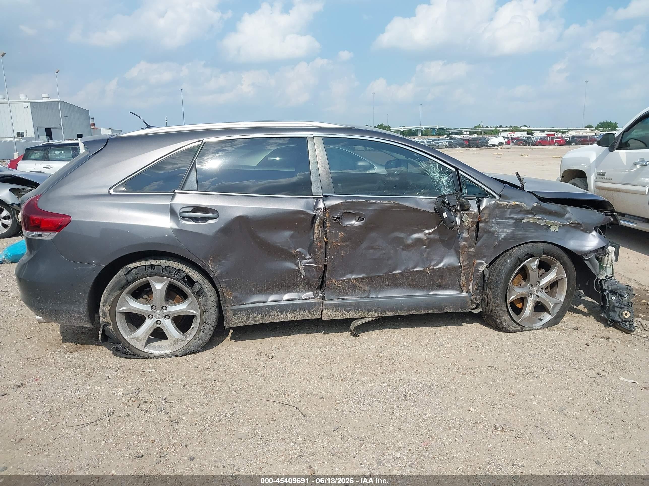 2013 Toyota Venza Le V6 Gray vin: 4T3ZK3BB5DU063050