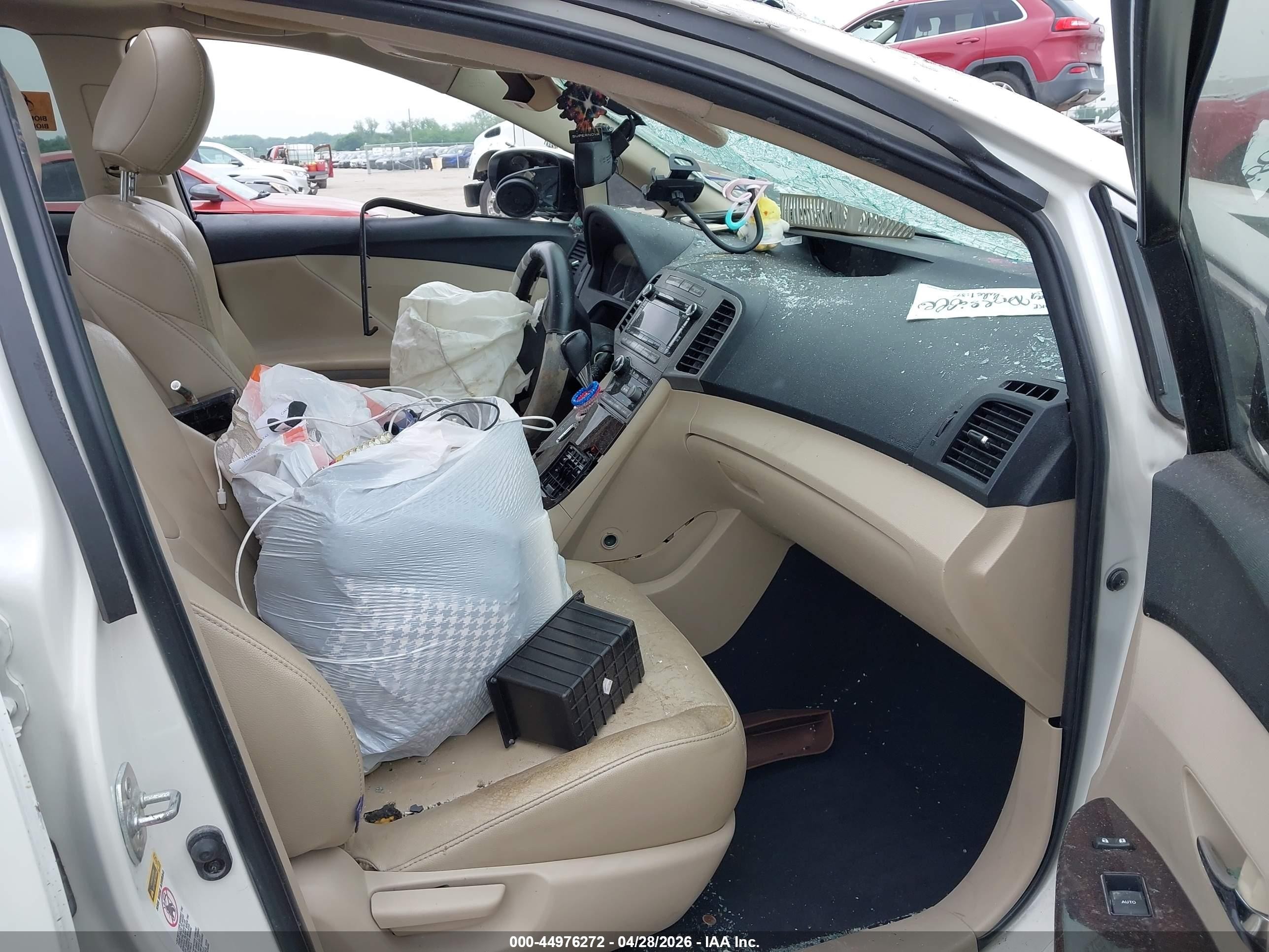 2010 Toyota Venza Base V6 White vin: 4T3ZK3BB6AU021417