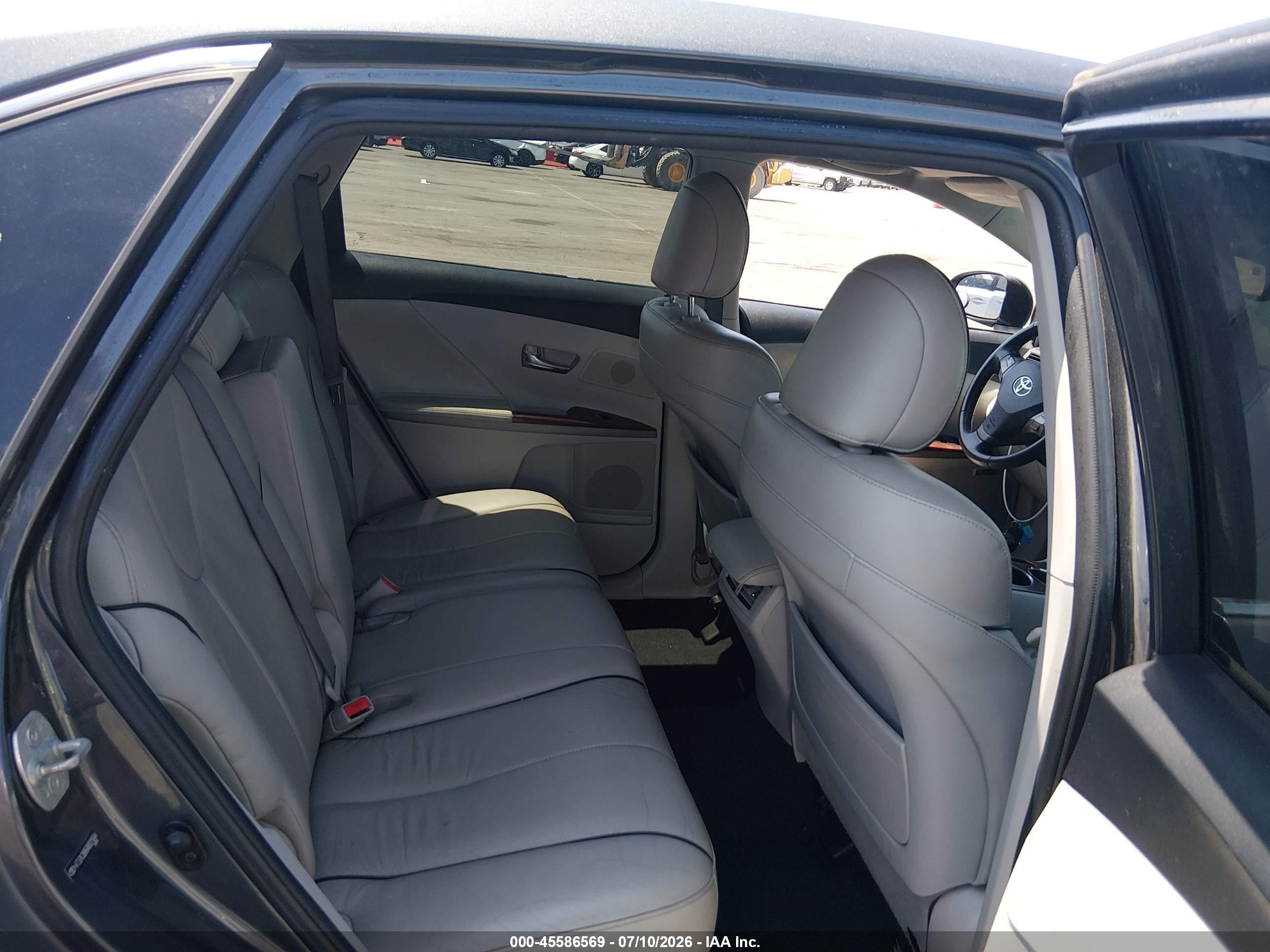 2010 Toyota Venza Base V6 Gray vin: 4T3ZK3BB6AU021644