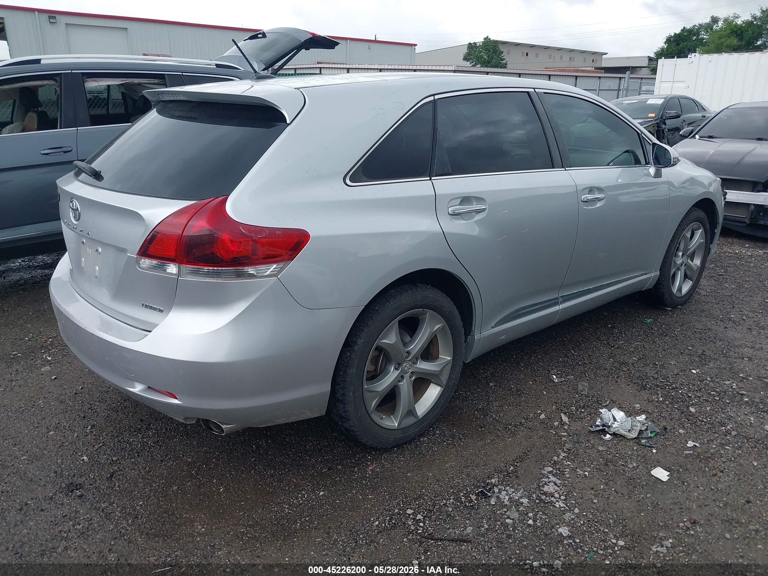 2013 Toyota Venza Limited V6 Silver vin: 4T3ZK3BB6DU053689