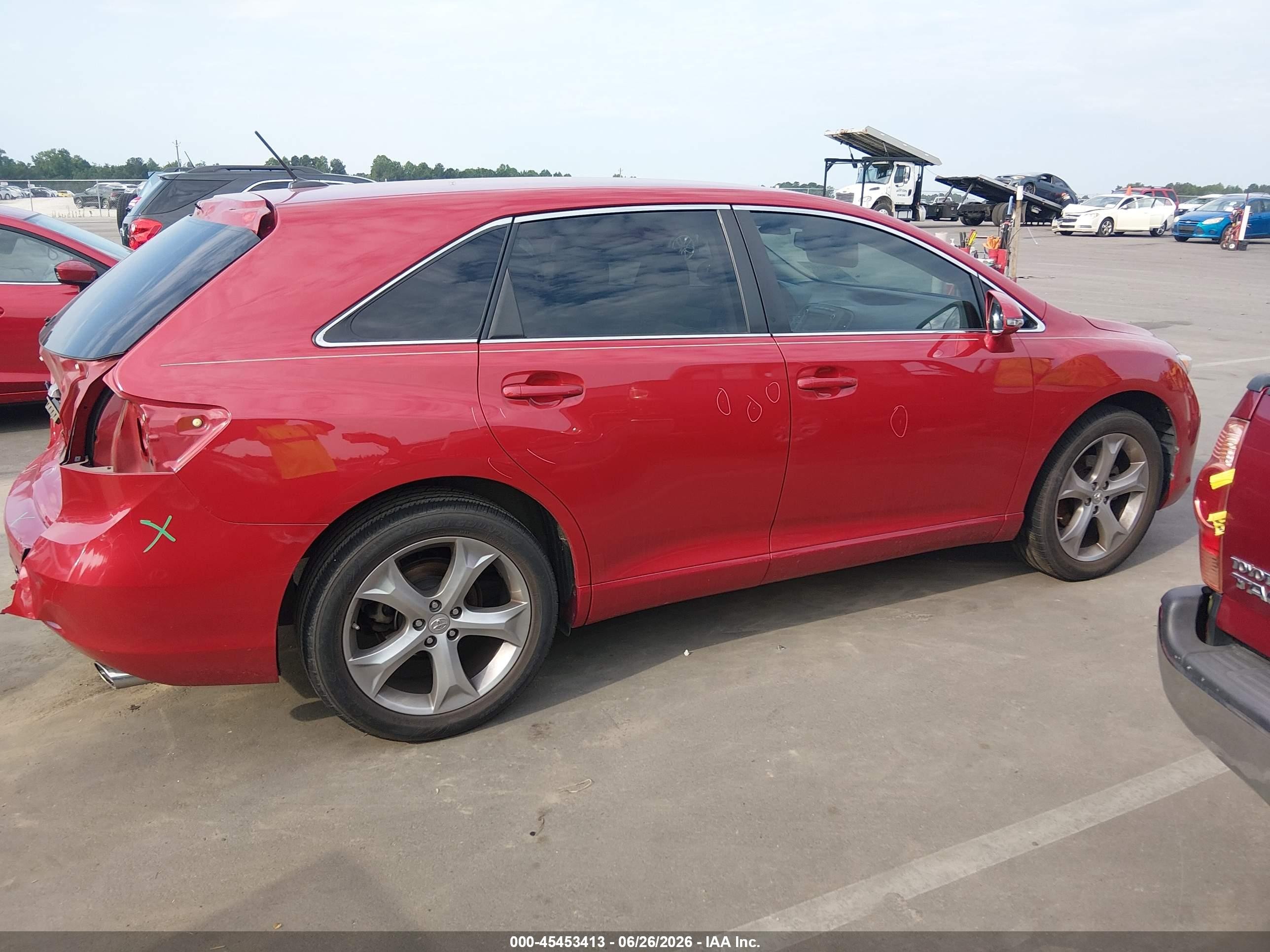 2013 Toyota Venza Le V6 Red vin: 4T3ZK3BB6DU060156