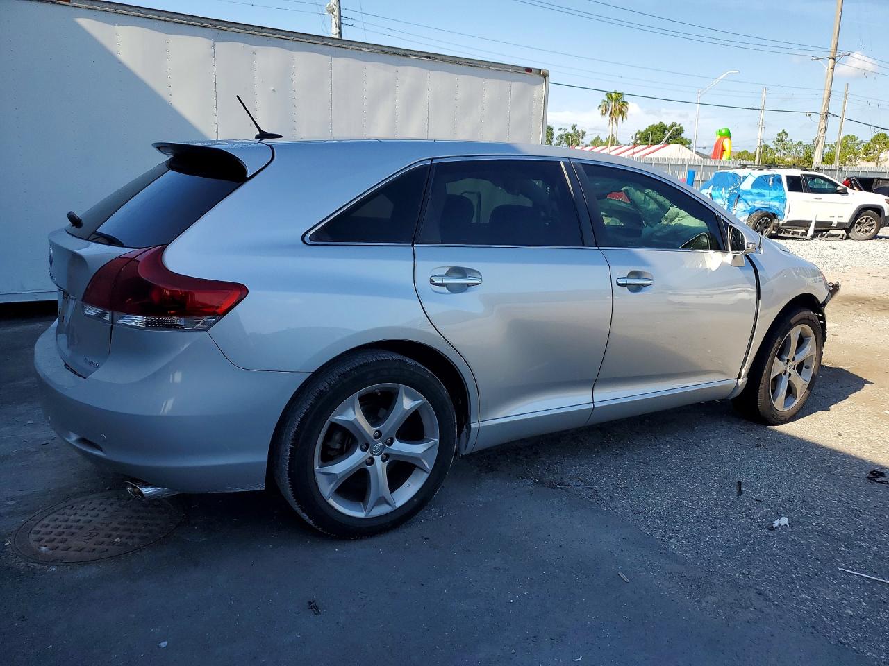 2014 Toyota Venza Limited Silver vin: 4T3ZK3BB6EU068310