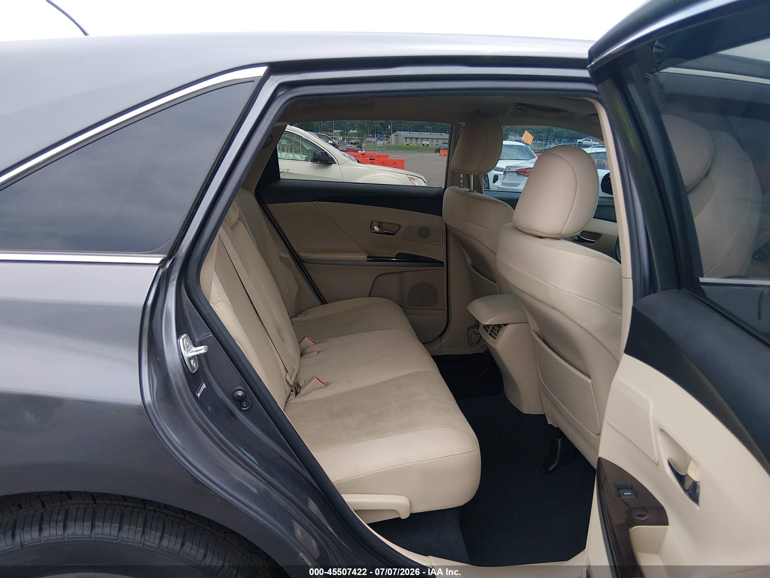 2011 Toyota Venza Base V6 Gray vin: 4T3ZK3BB7BU035988